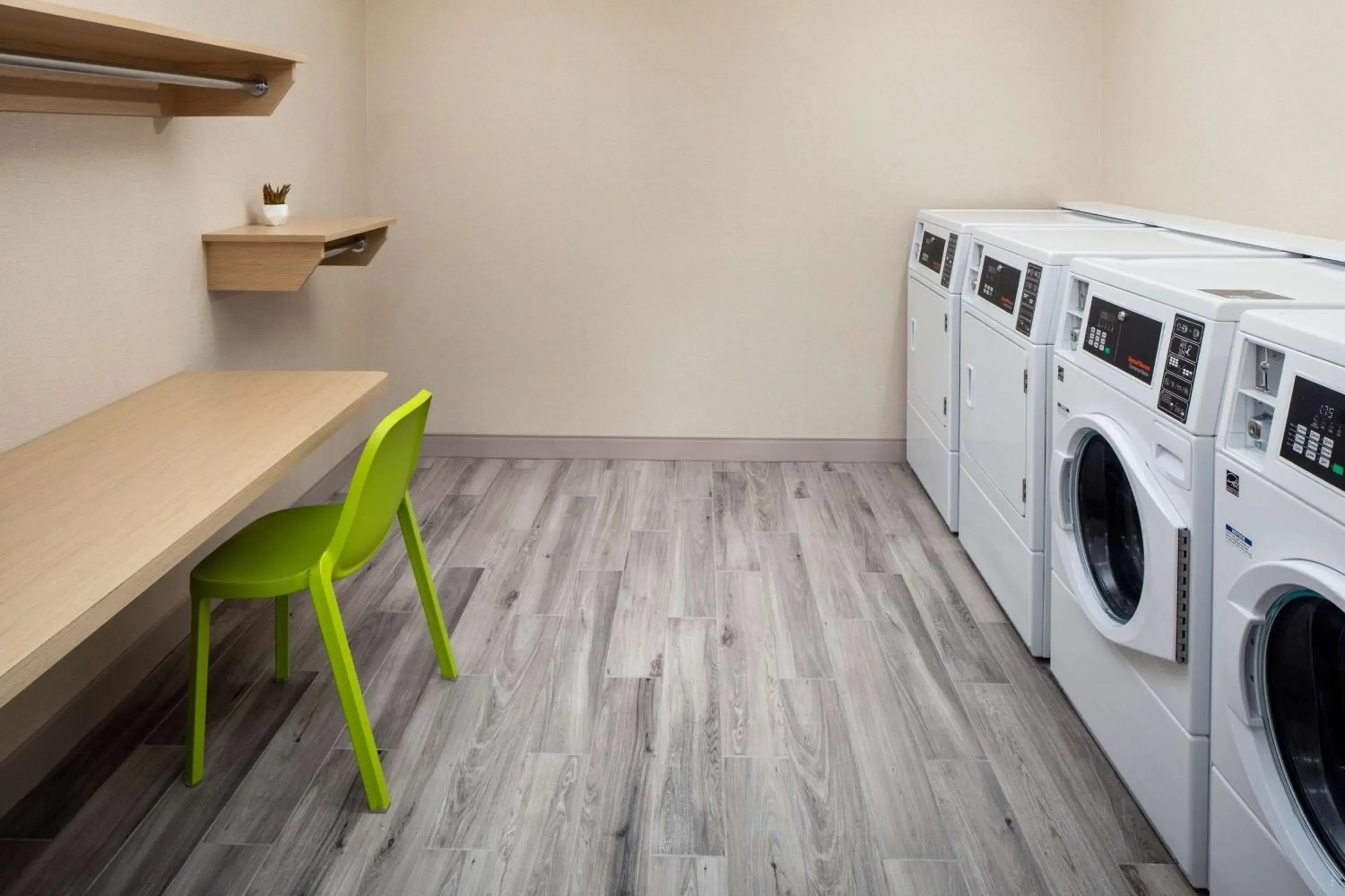 Property building in Home2 Suites By Hilton Lake Mary Orlando Property building in Home2 Suites By Hilton Lake Mary Orlando