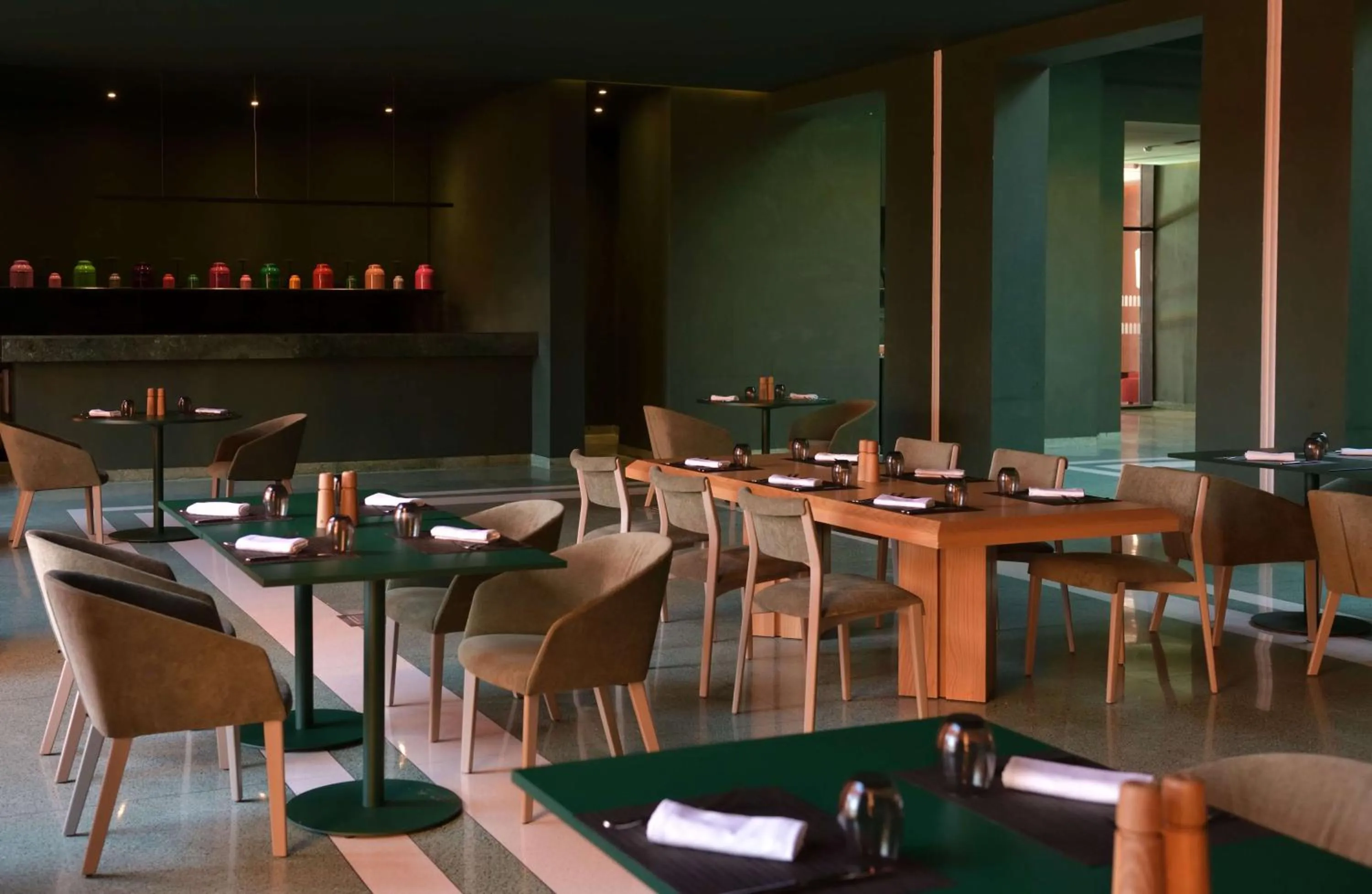 Restaurant/places to eat in Doubletree By Hilton Ben Guerir Hotel & Residences