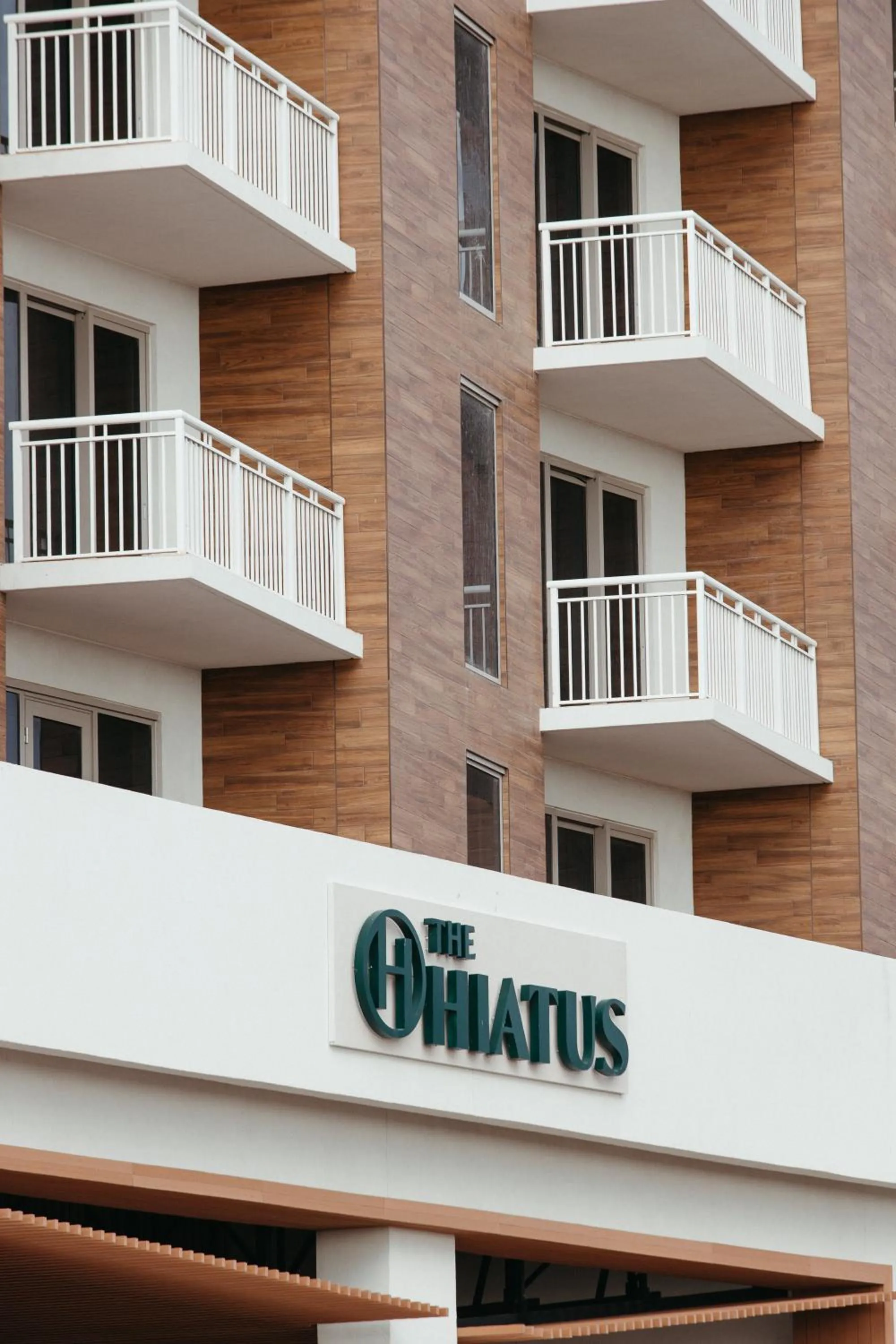 Property building in The Hiatus Clearwater Beach, Curio Collection By Hilton