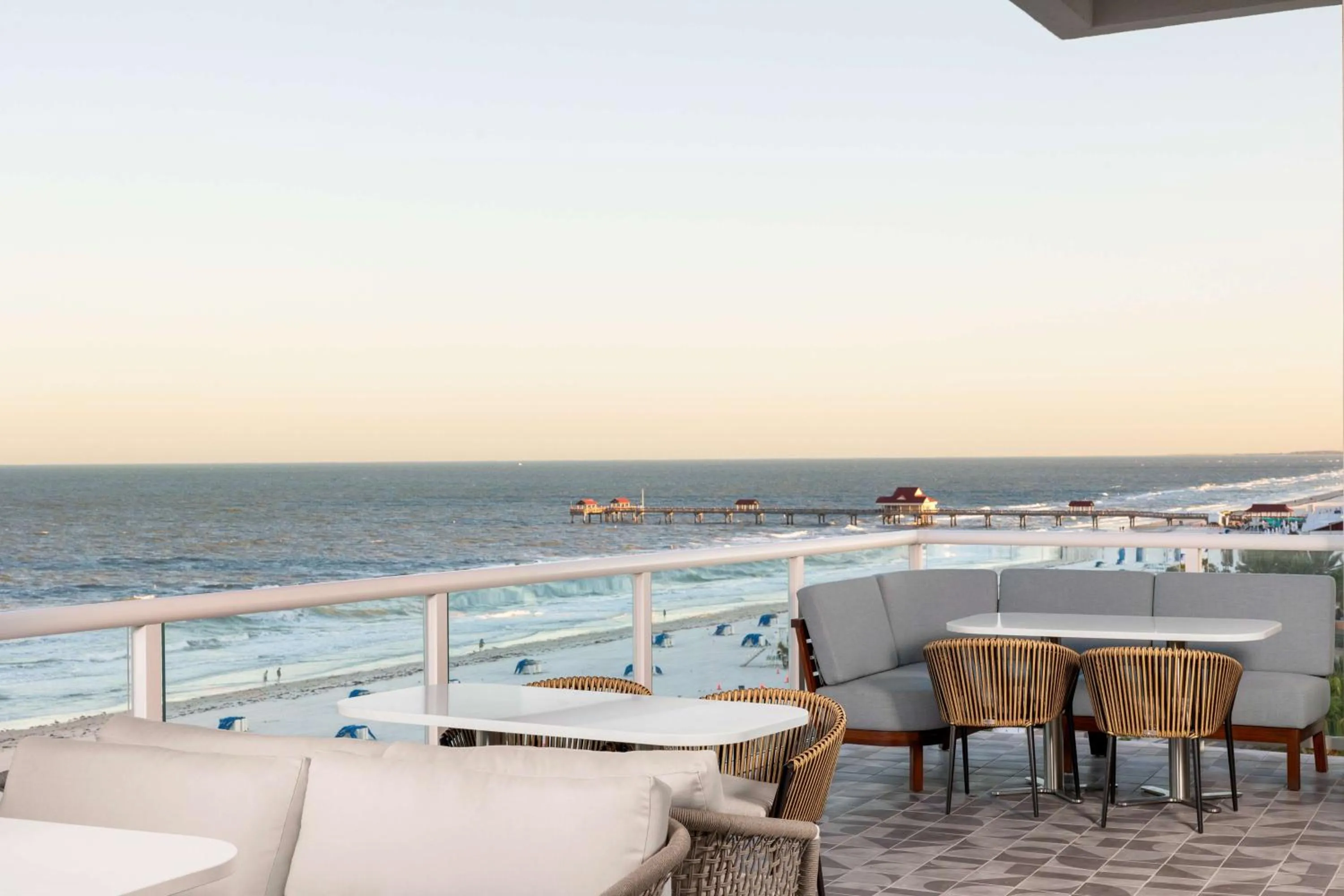 Restaurant/places to eat in The Hiatus Clearwater Beach, Curio Collection By Hilton