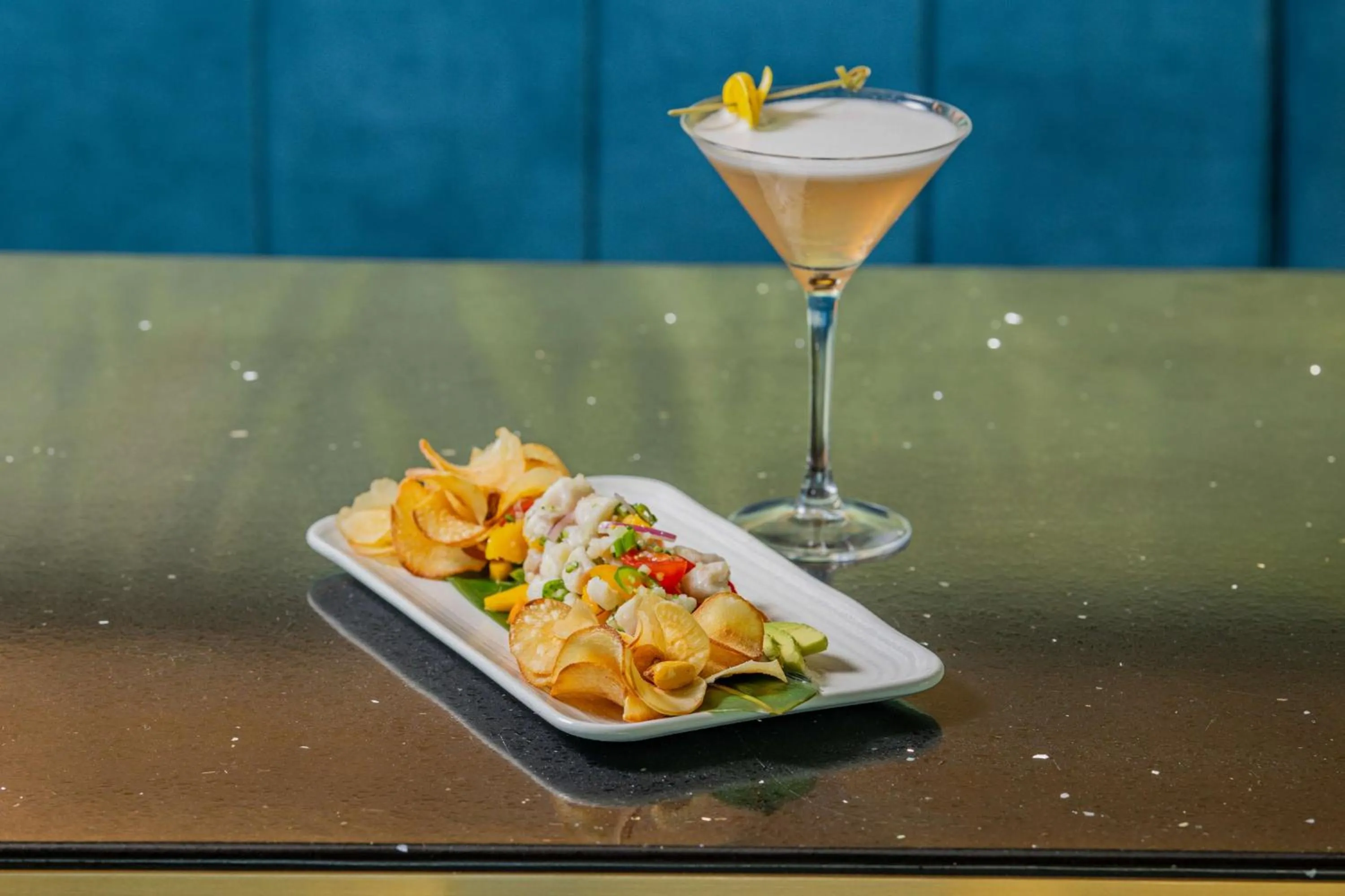 Dining area in The Hiatus Clearwater Beach, Curio Collection By Hilton