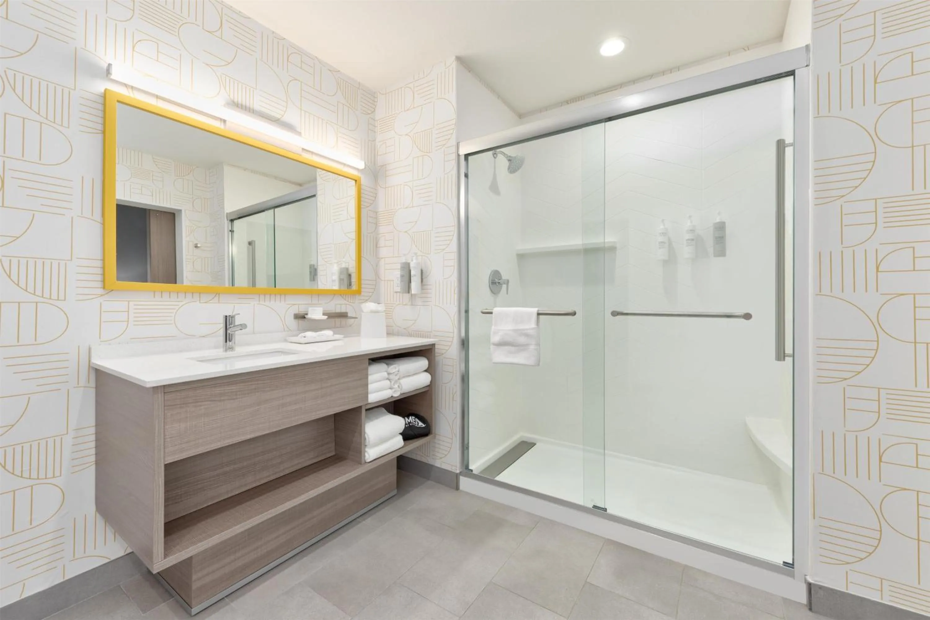 Bathroom in Home2 Suites By Hilton Paris