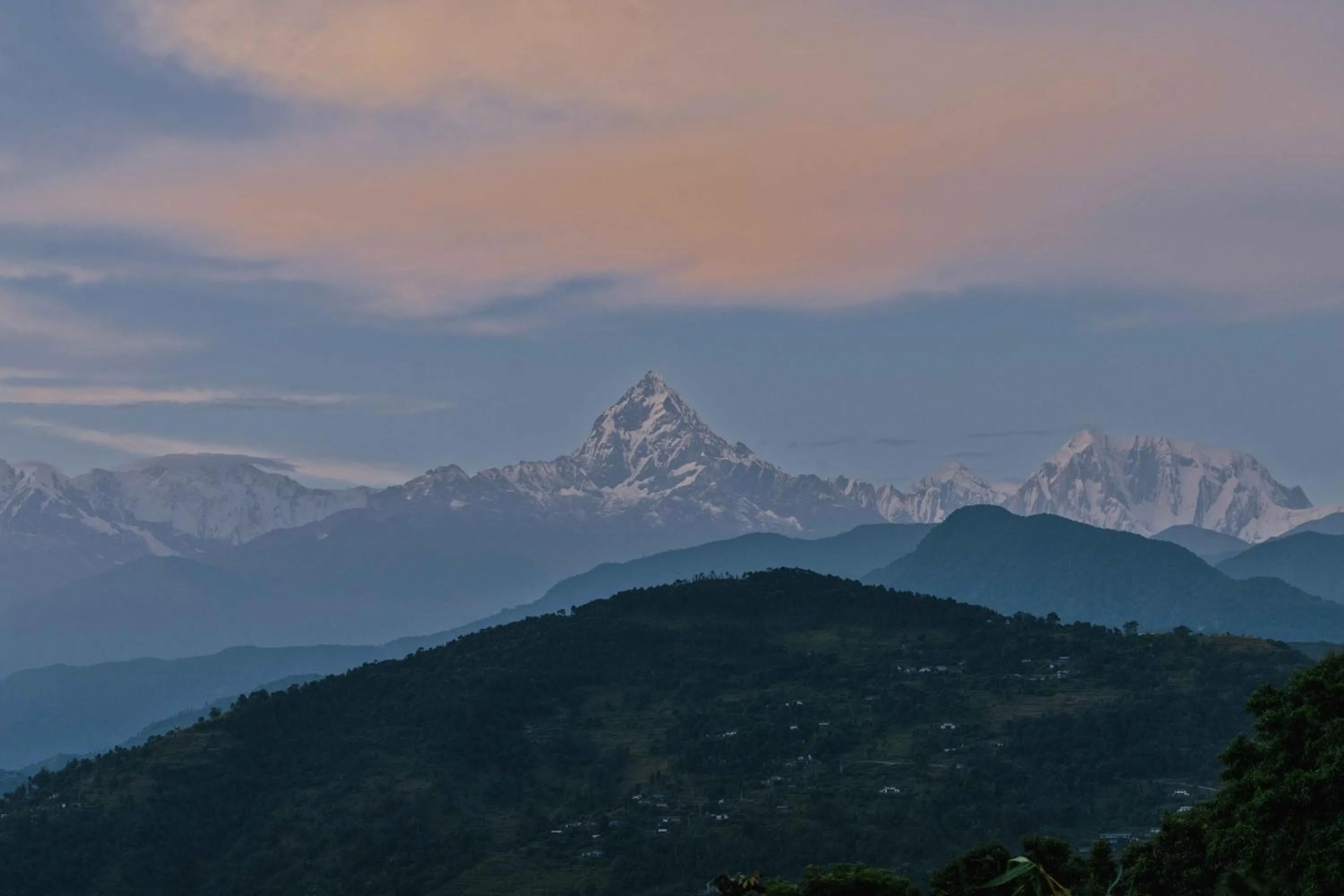 Mountain view in Tiger Mountain Pokhara Lodge