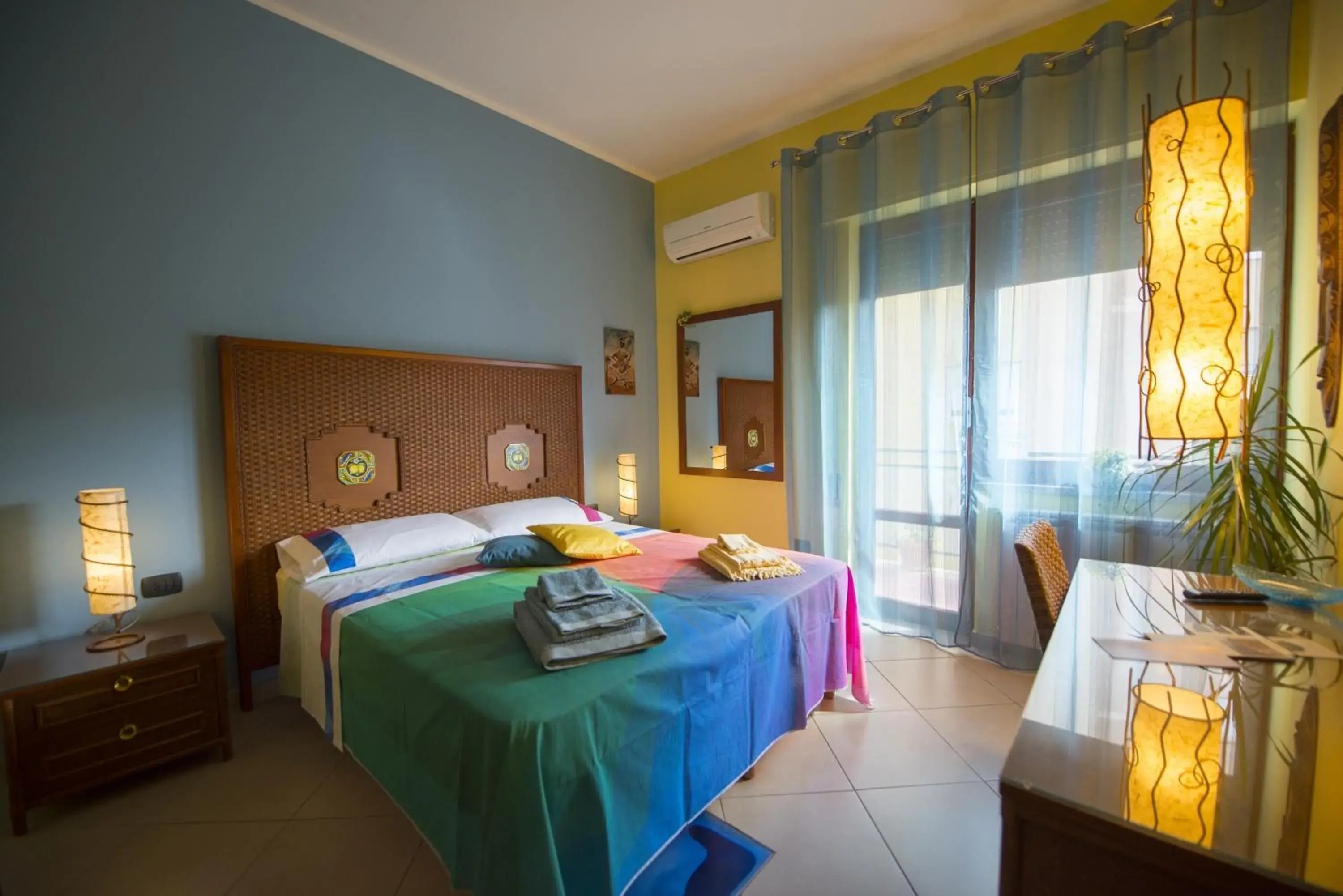 Double or Twin Room with Balcony - single occupancy in Dolce Conca D'Oro B&B Double or Twin Room with Balcony - single occupancy in Dolce Conca D'Oro B&B