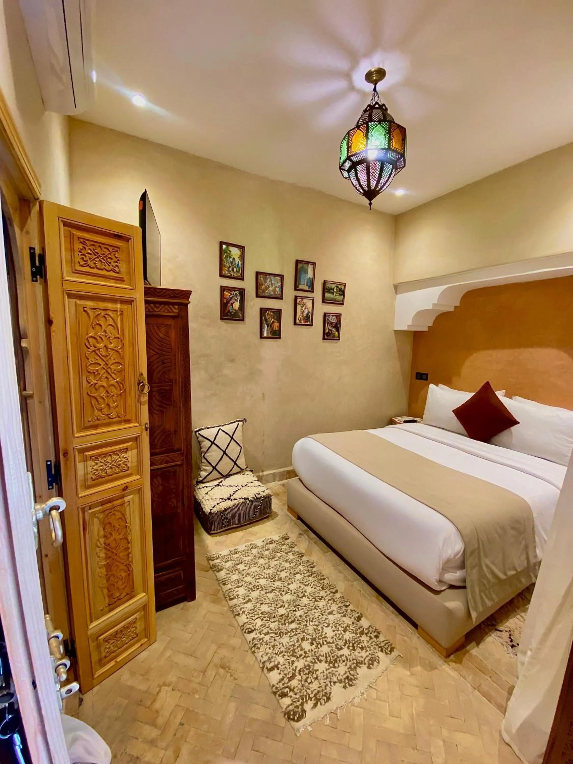 Bed in Riad Touhfa Kasbah Marrakech