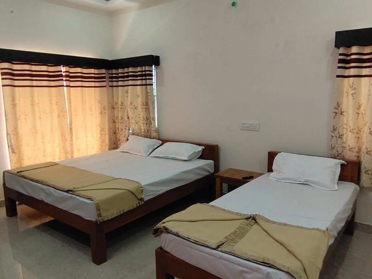 Bed in Grandwood Coco Resort Yercaud