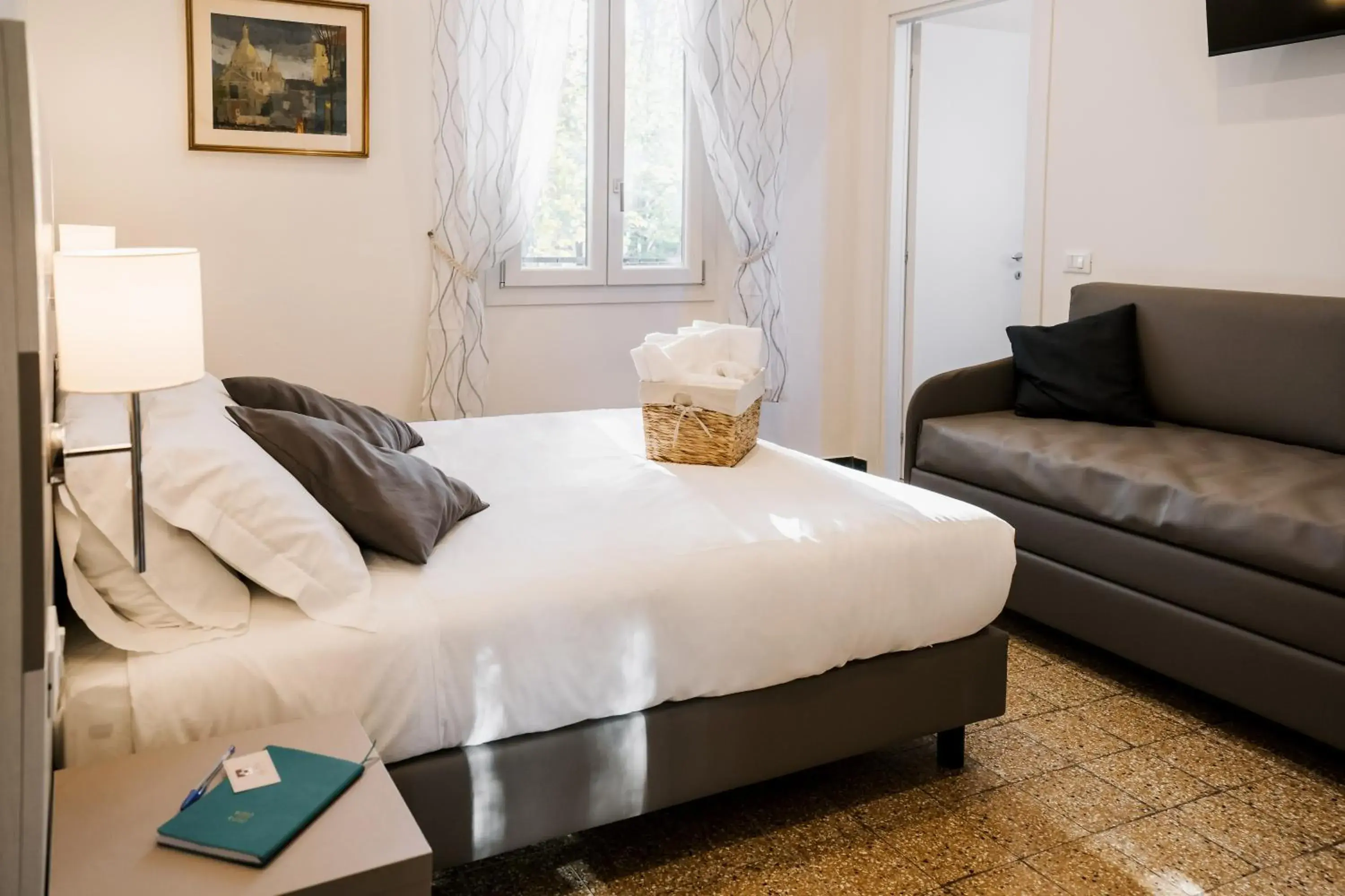 Triple Room - single occupancy in LaMì Room & Apartment Triple Room - single occupancy in LaMì Room & Apartment