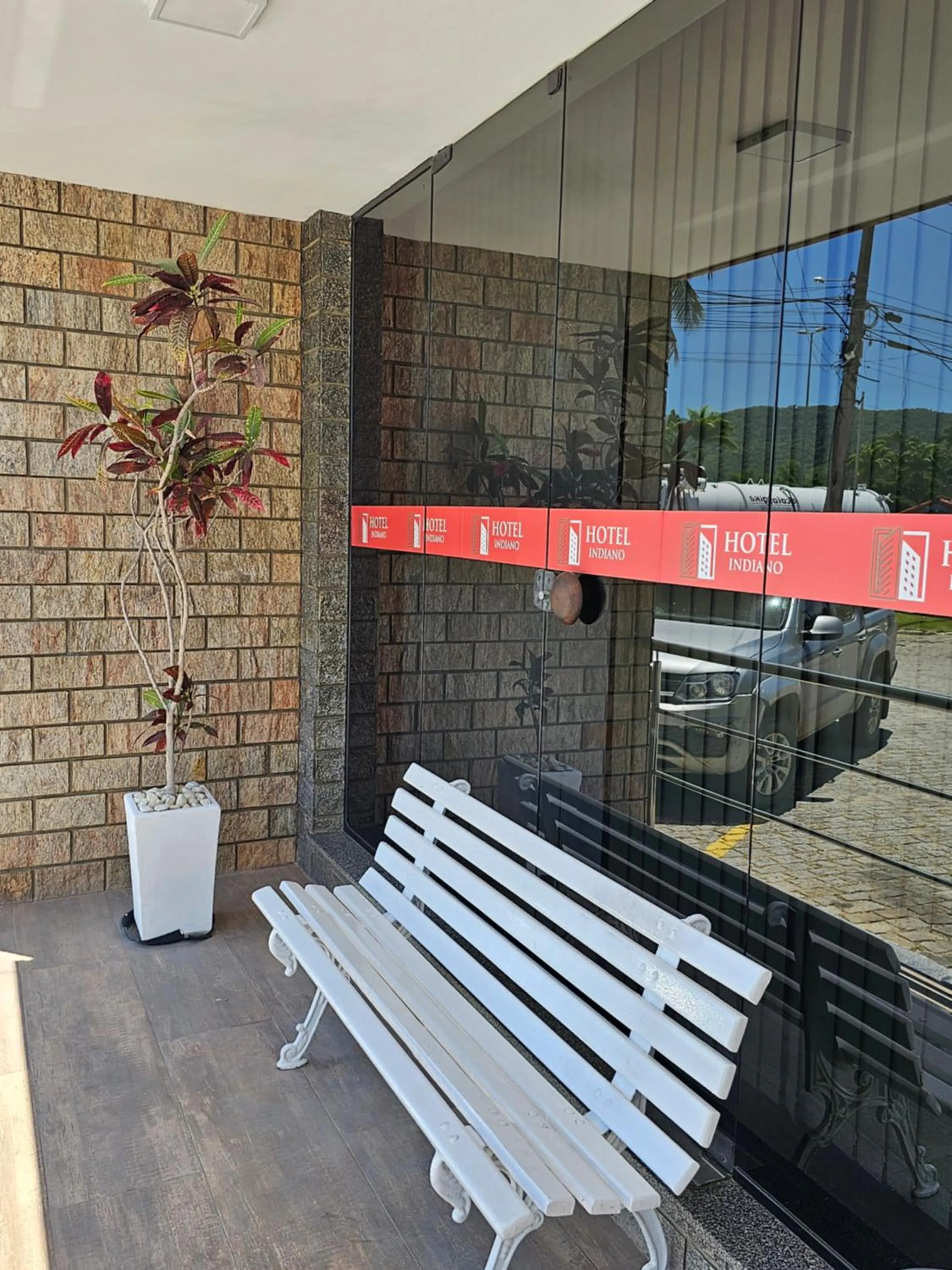 Day in HOTEL INDIANO