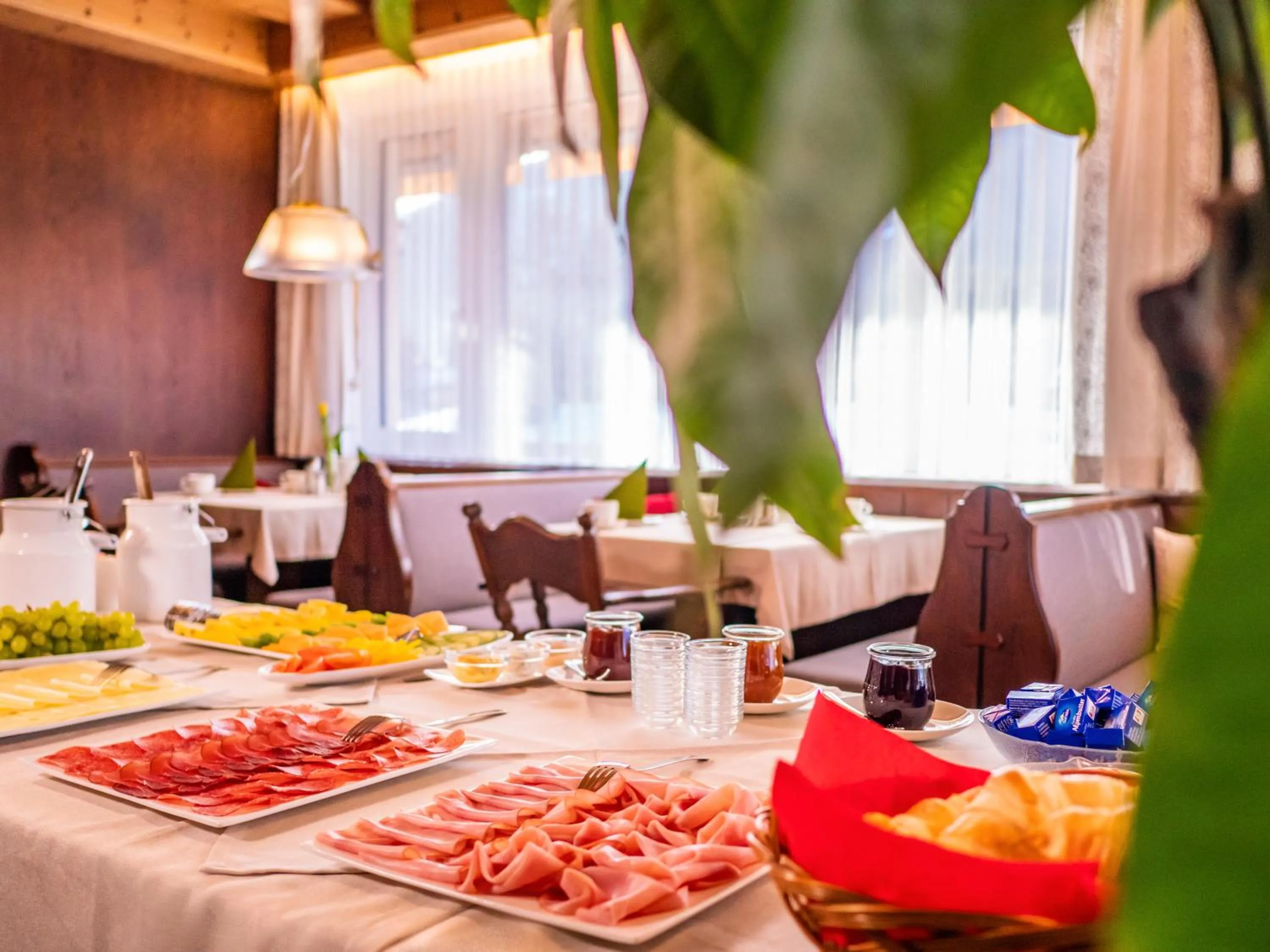 Buffet breakfast in Der Brückenwirt