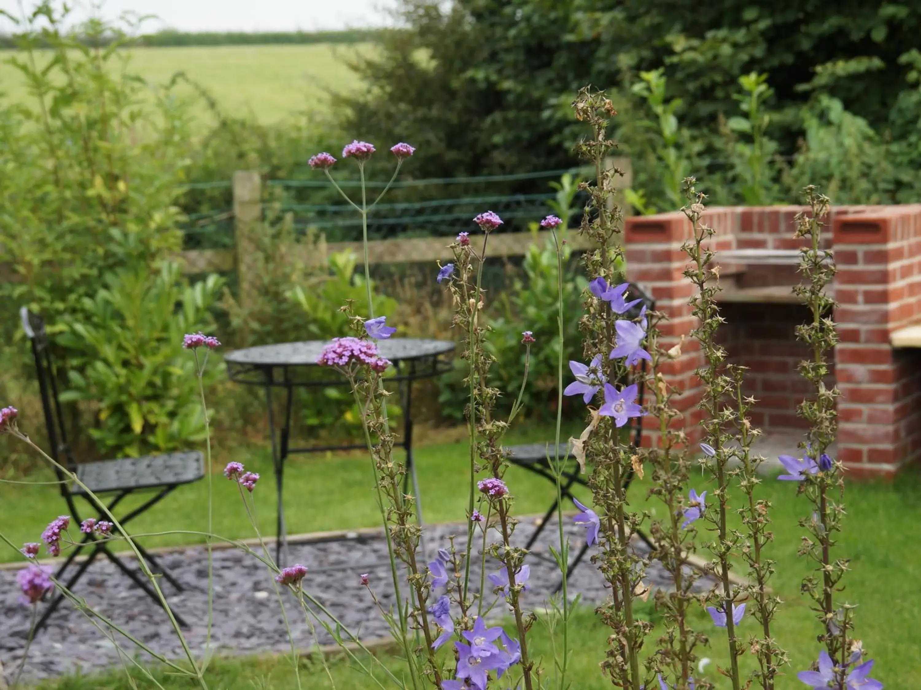 Property building in The Masons Arms Property building in The Masons Arms