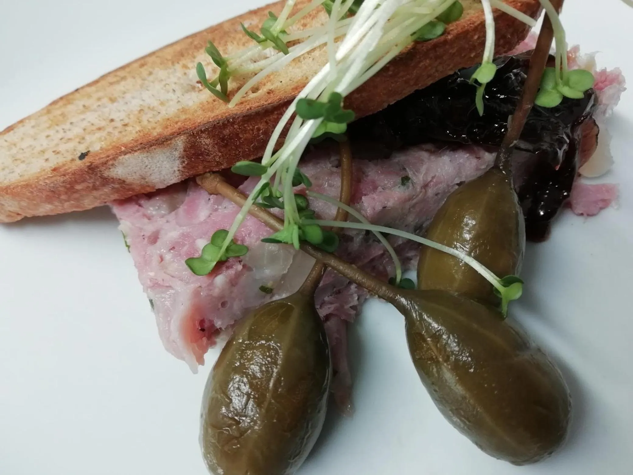 Dining area in The Masons Arms