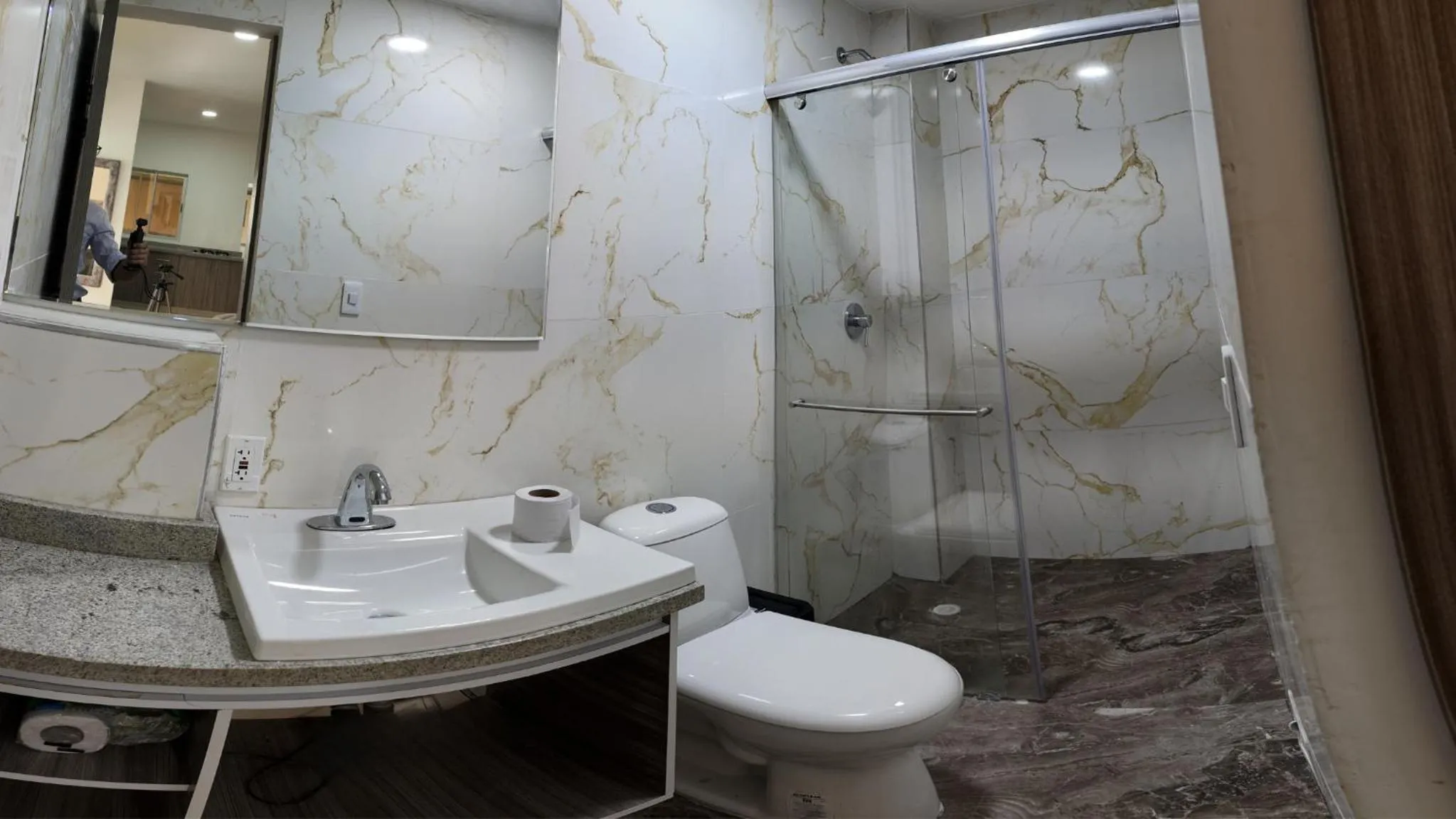 Shower in Hotel La Gran Estaciónag