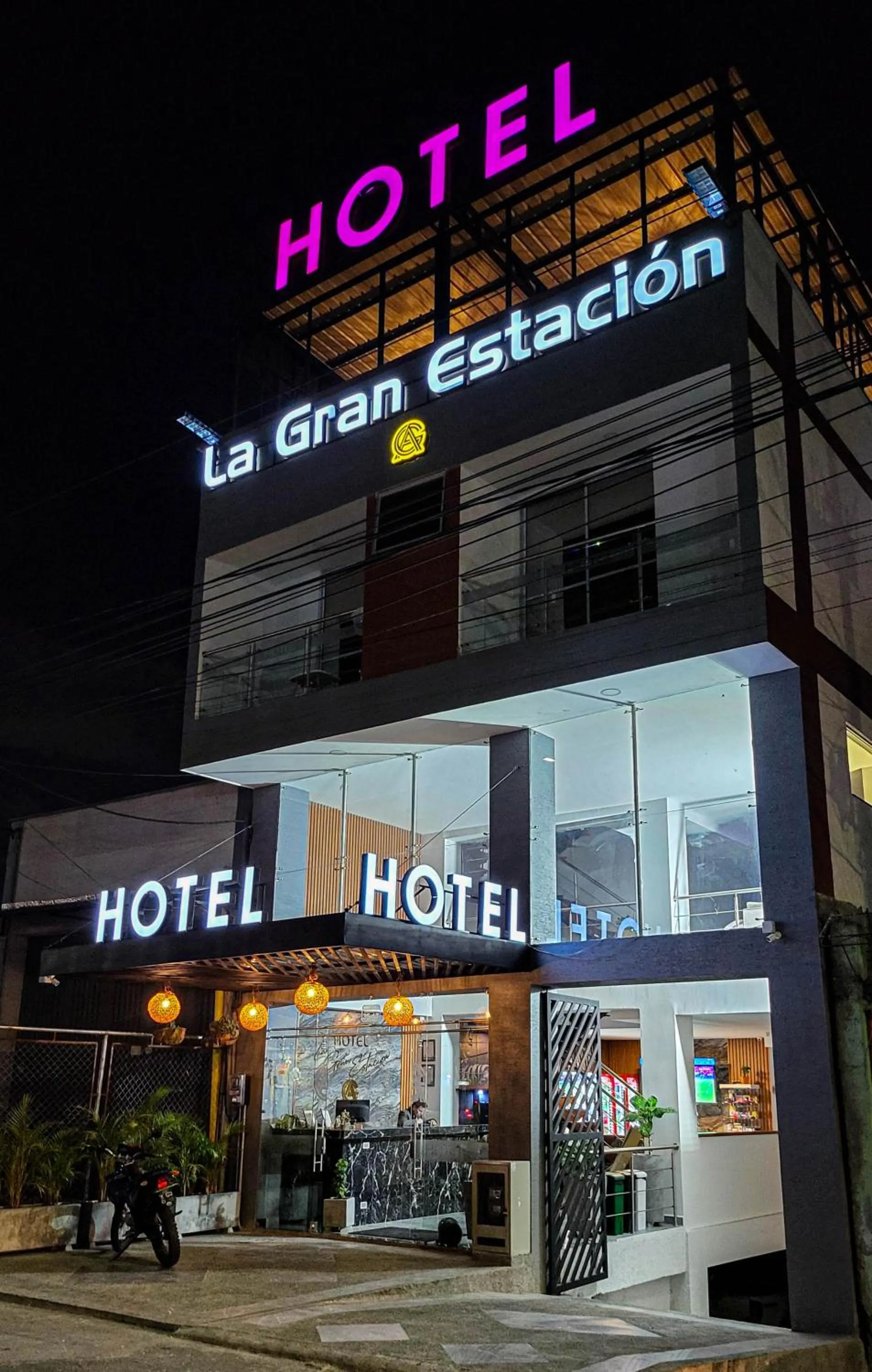Facade/entrance in Hotel La Gran Estaciónag