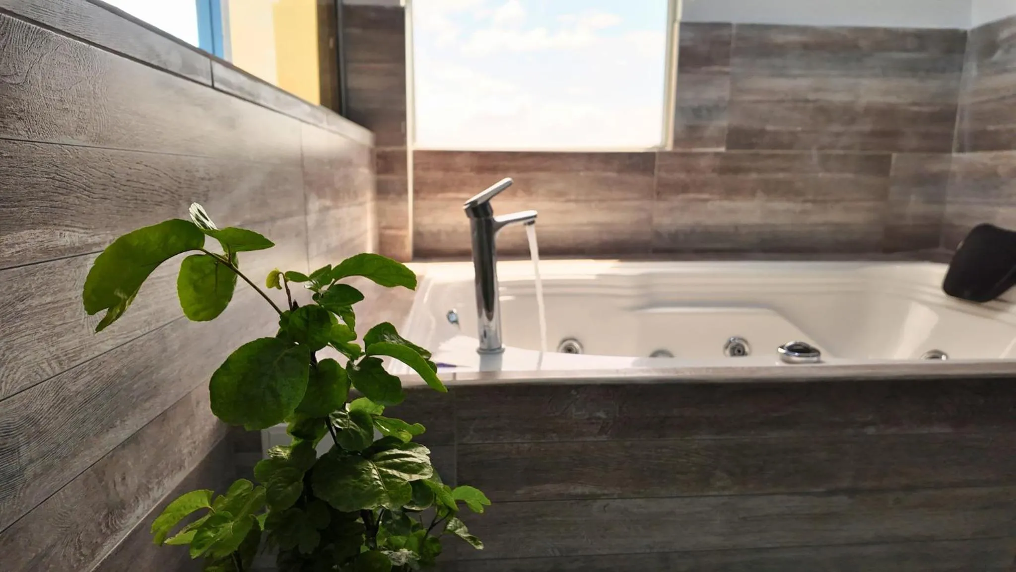 Shower in Hotel La Gran Estaciónag