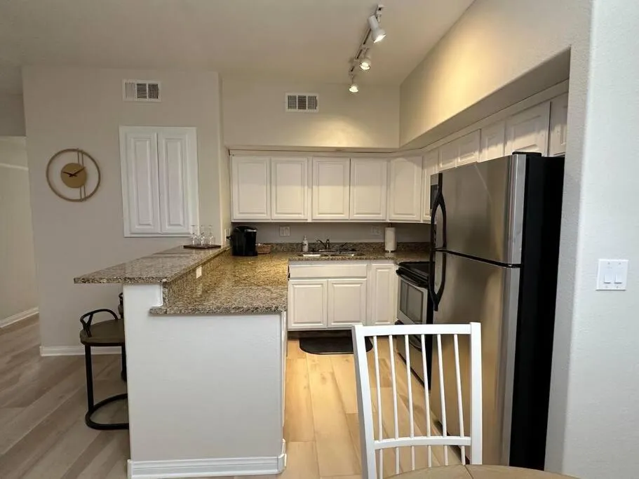 Mesquite Retreat 2 Bd Condo by Cool Properties LLC