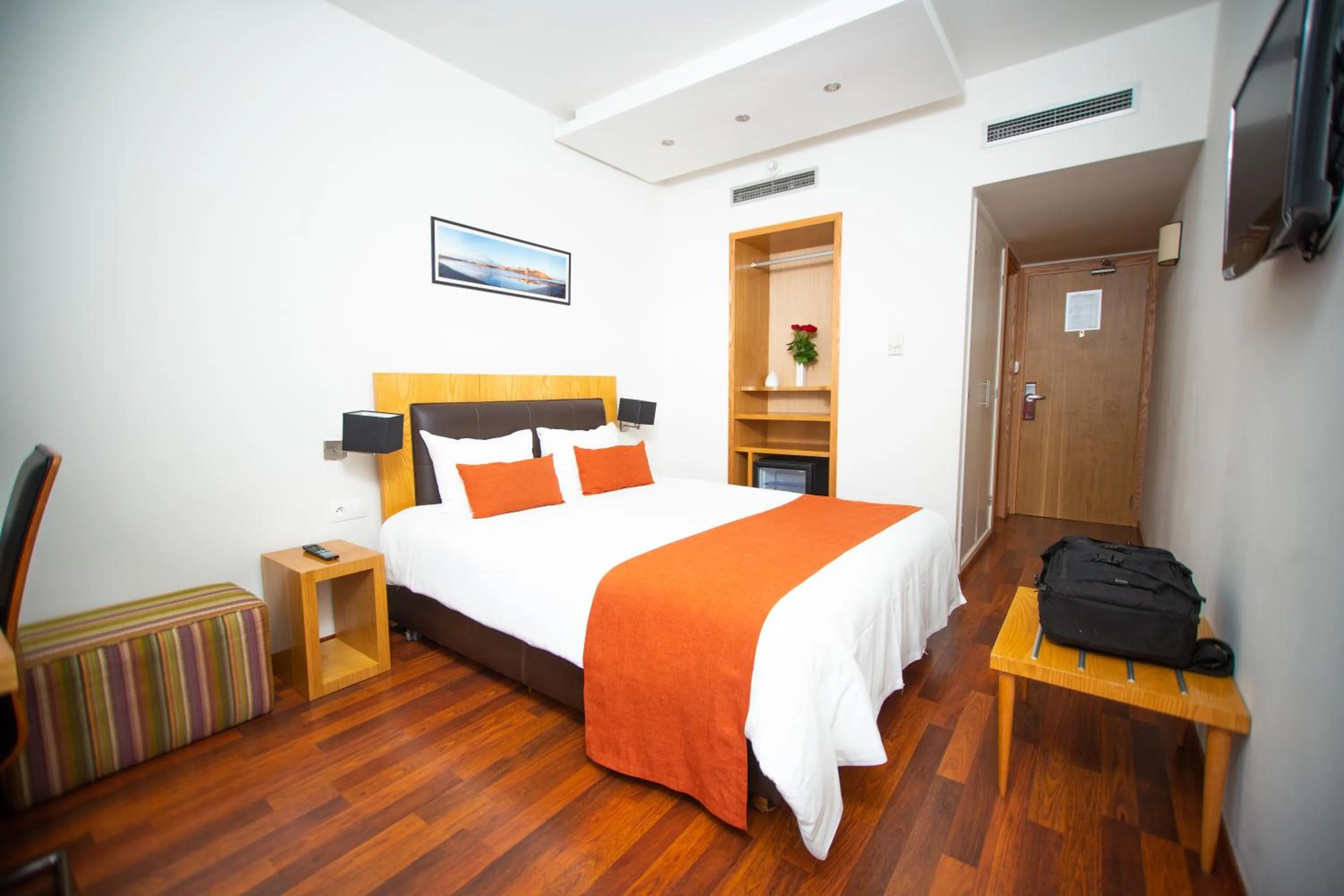 Photo of the whole room, Bed in Le Pietri Urban Hotel