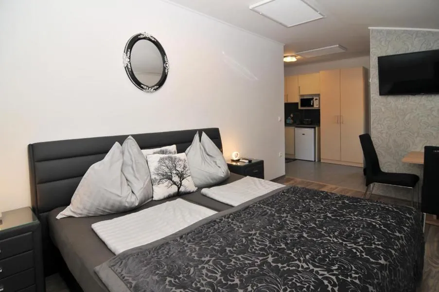 Bed in Silver Beach Apartments