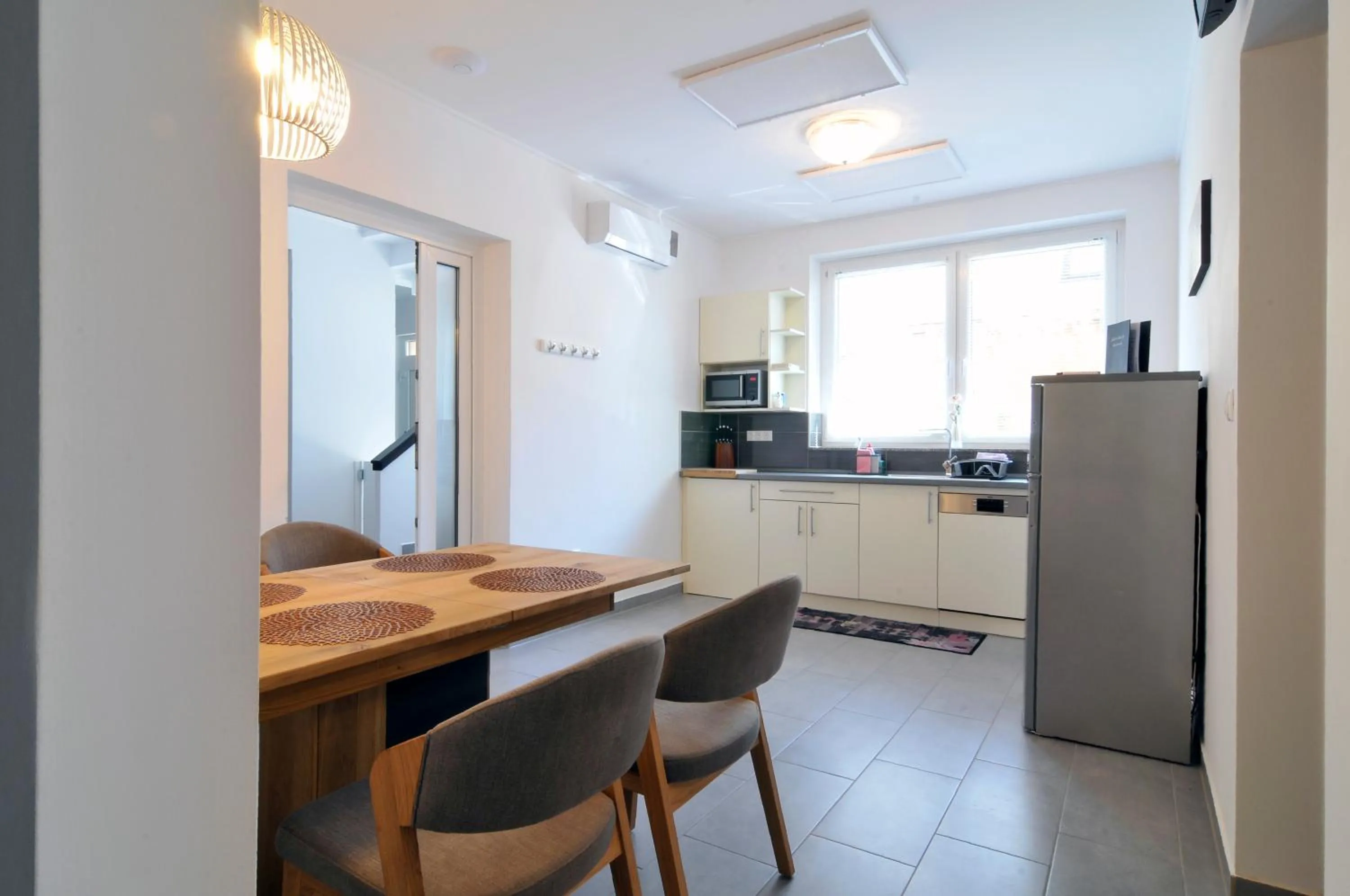 Silver Beach Apartments