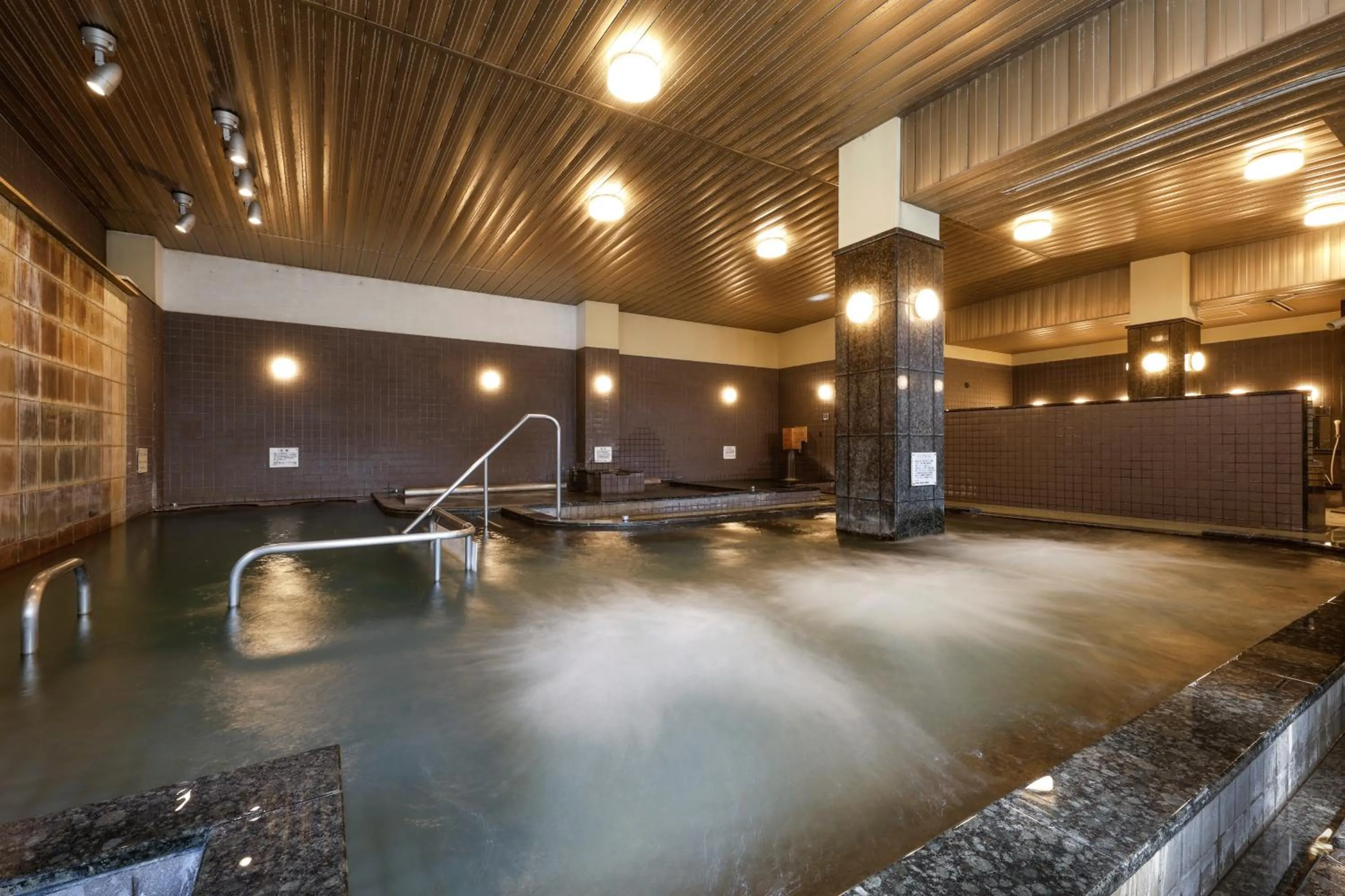 Public Bath in Oyado Andon Toba