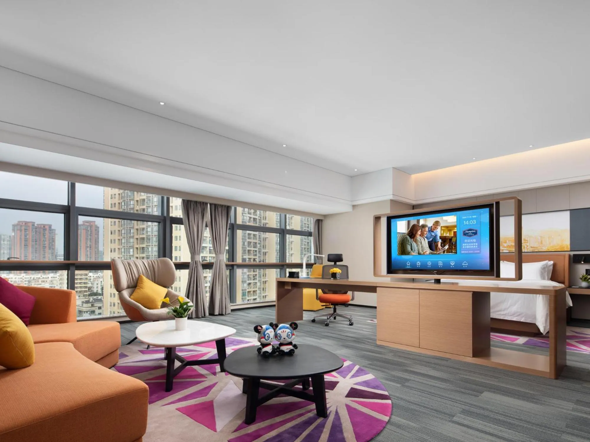 TV and multimedia in Hampton by Hilton Shenzhen Baoan Stadium