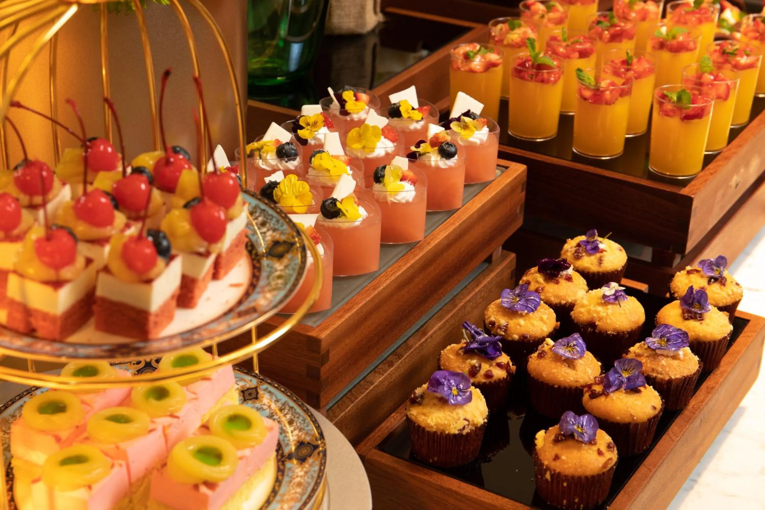 Breakfast in Hampton by Hilton Shenzhen Baoan Stadium