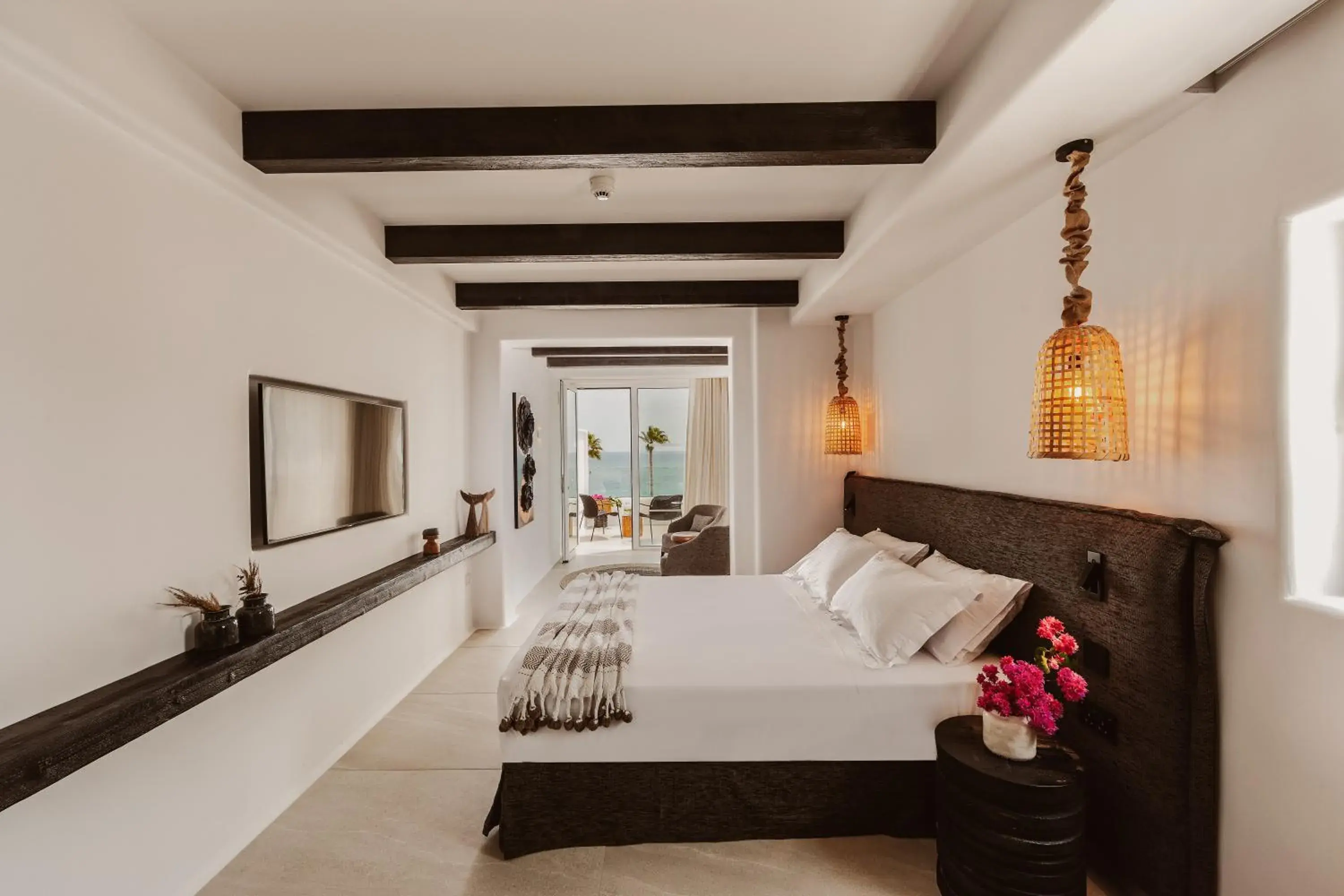 Bed in Kaliva Suites - Adults Only Bed in Kaliva Suites - Adults Only