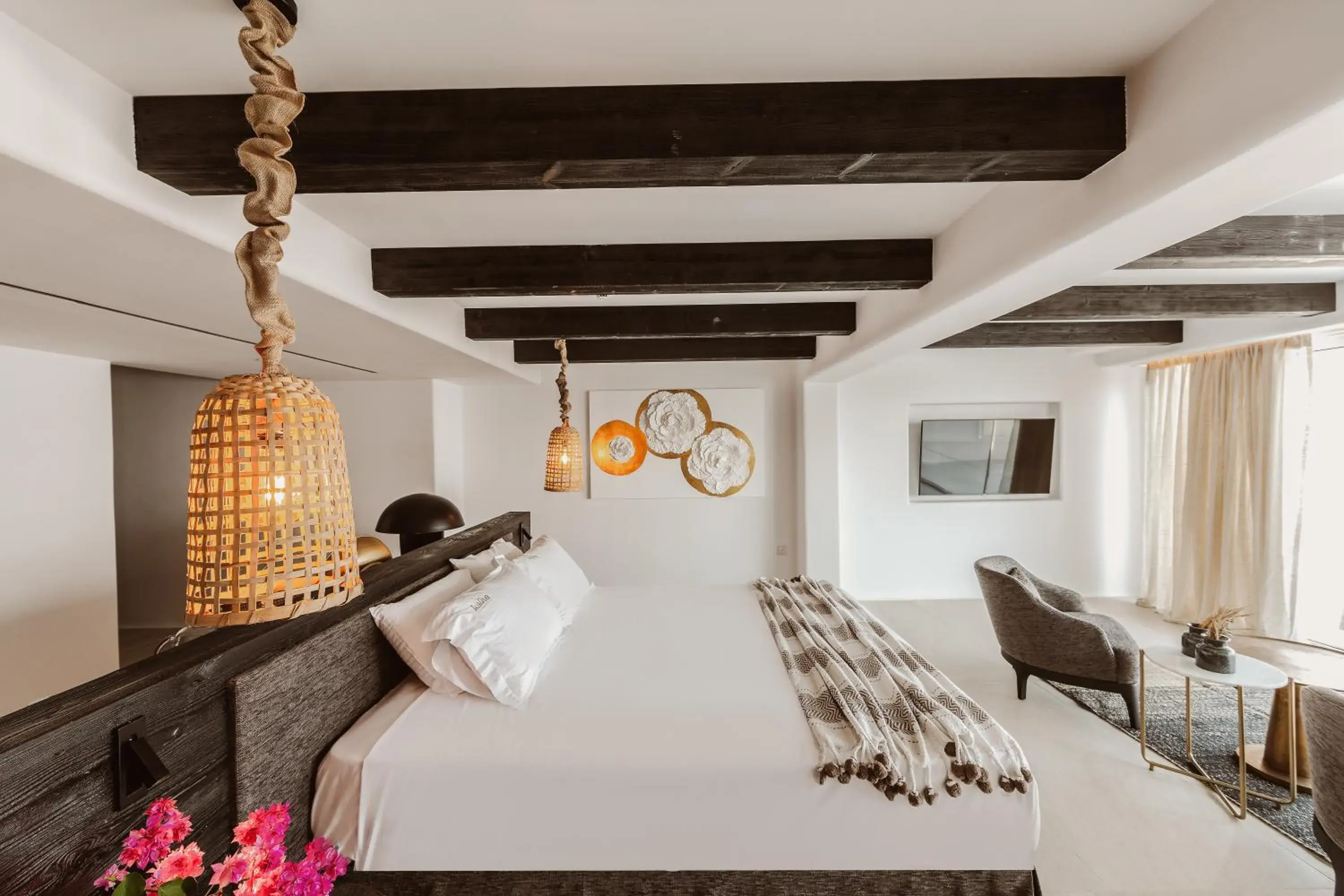 Bed in Kaliva Suites - Adults Only Bed in Kaliva Suites - Adults Only