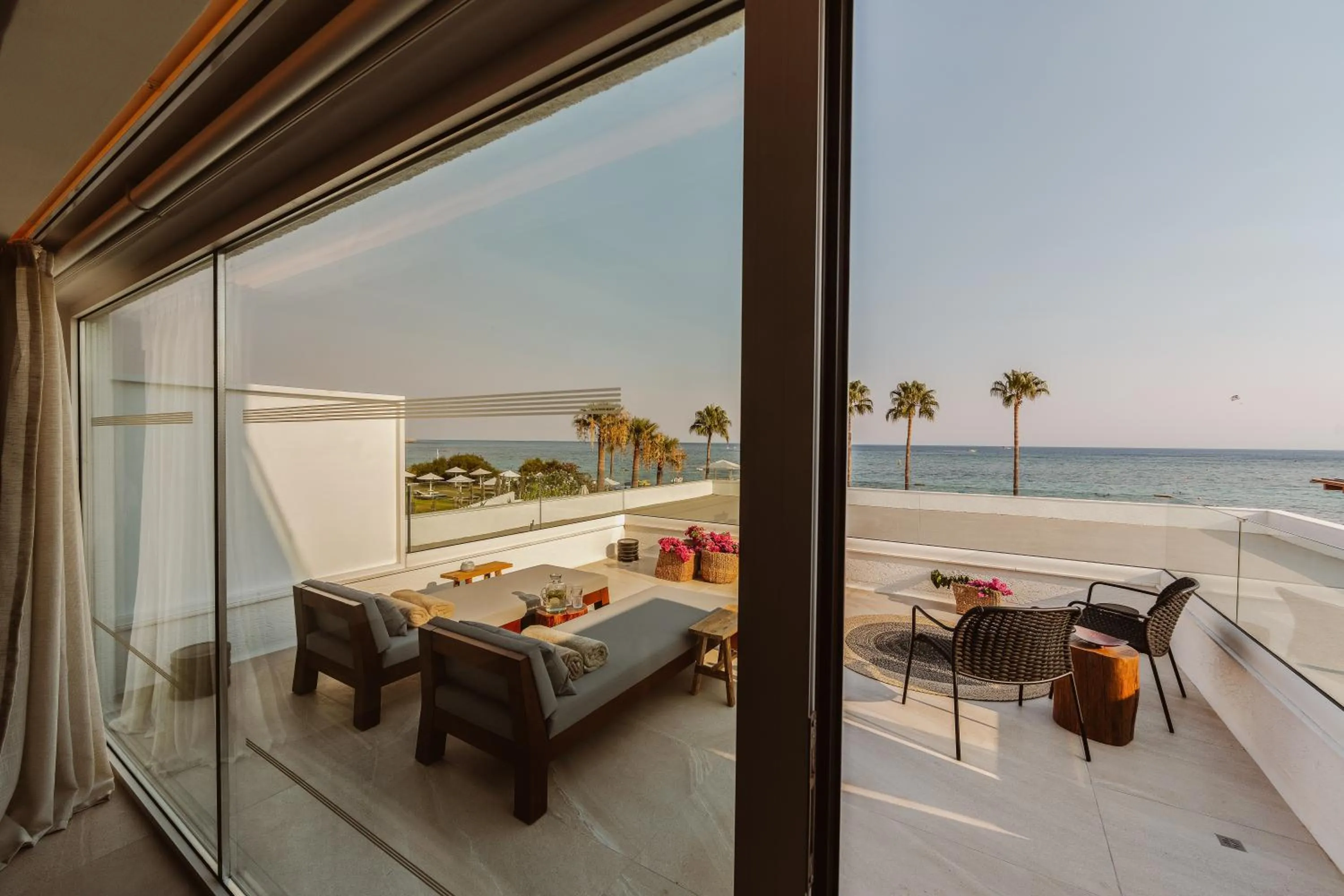 Kaliva Suites - Adults Only