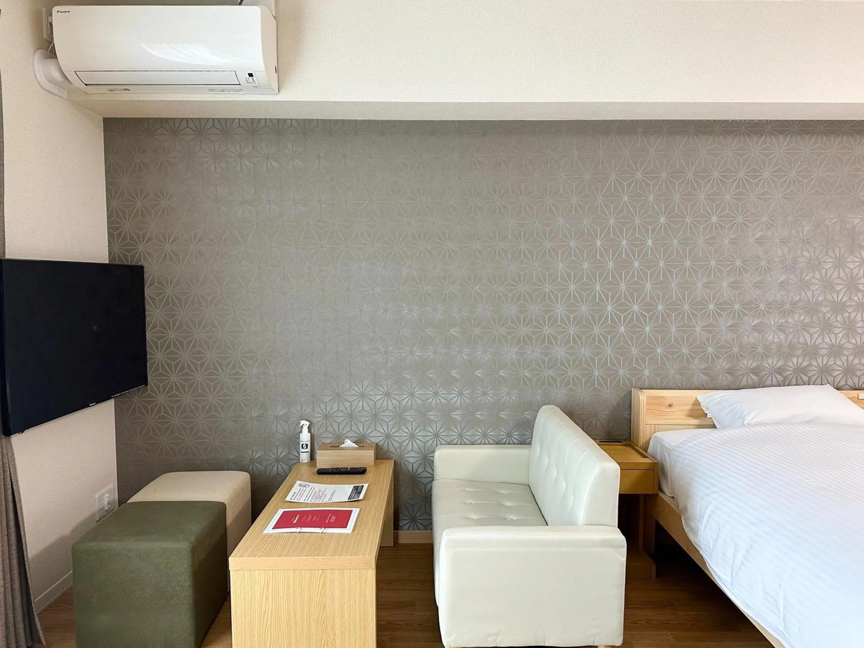 Living room, Bed in Rakuten STAY x Shamaison Osaka Dekijima Station