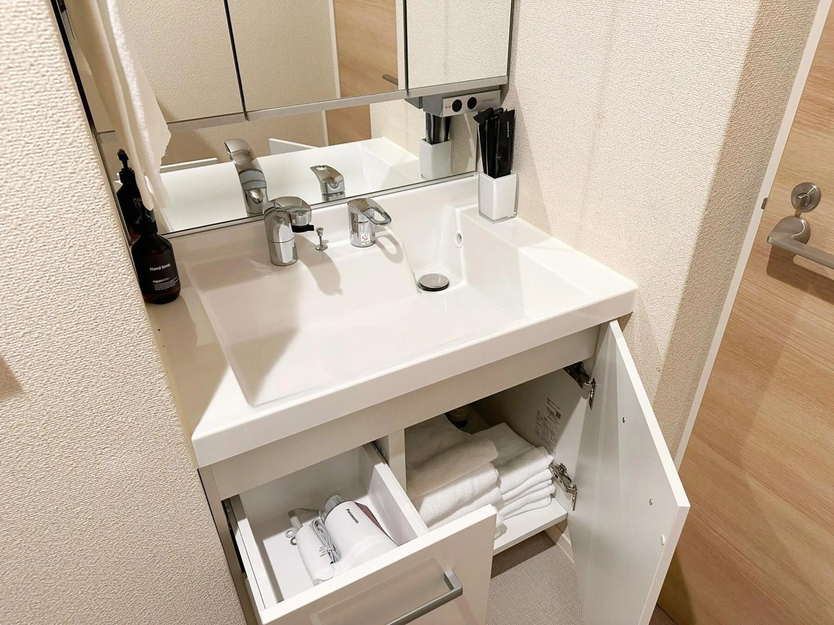 Bathroom in Rakuten STAY x Shamaison Osaka Dekijima Station