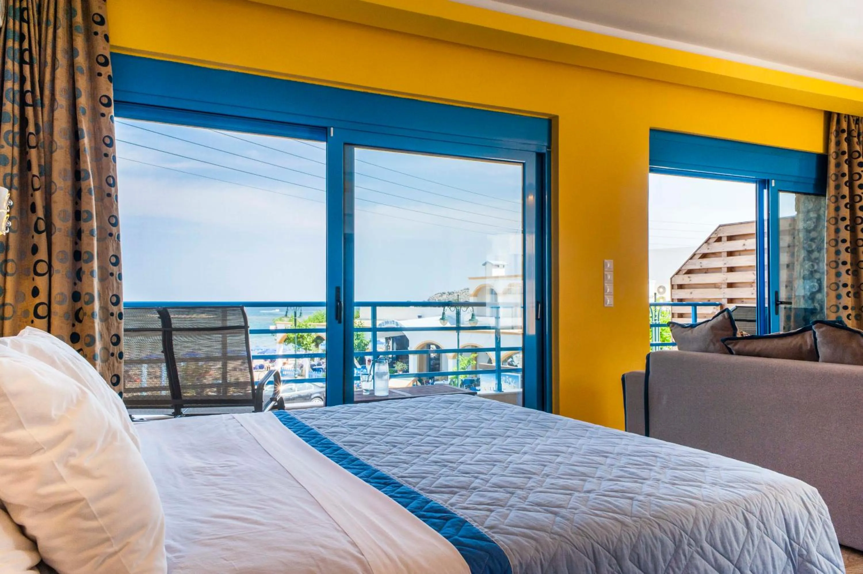 Balcony/Terrace, Bed in Haven Beach