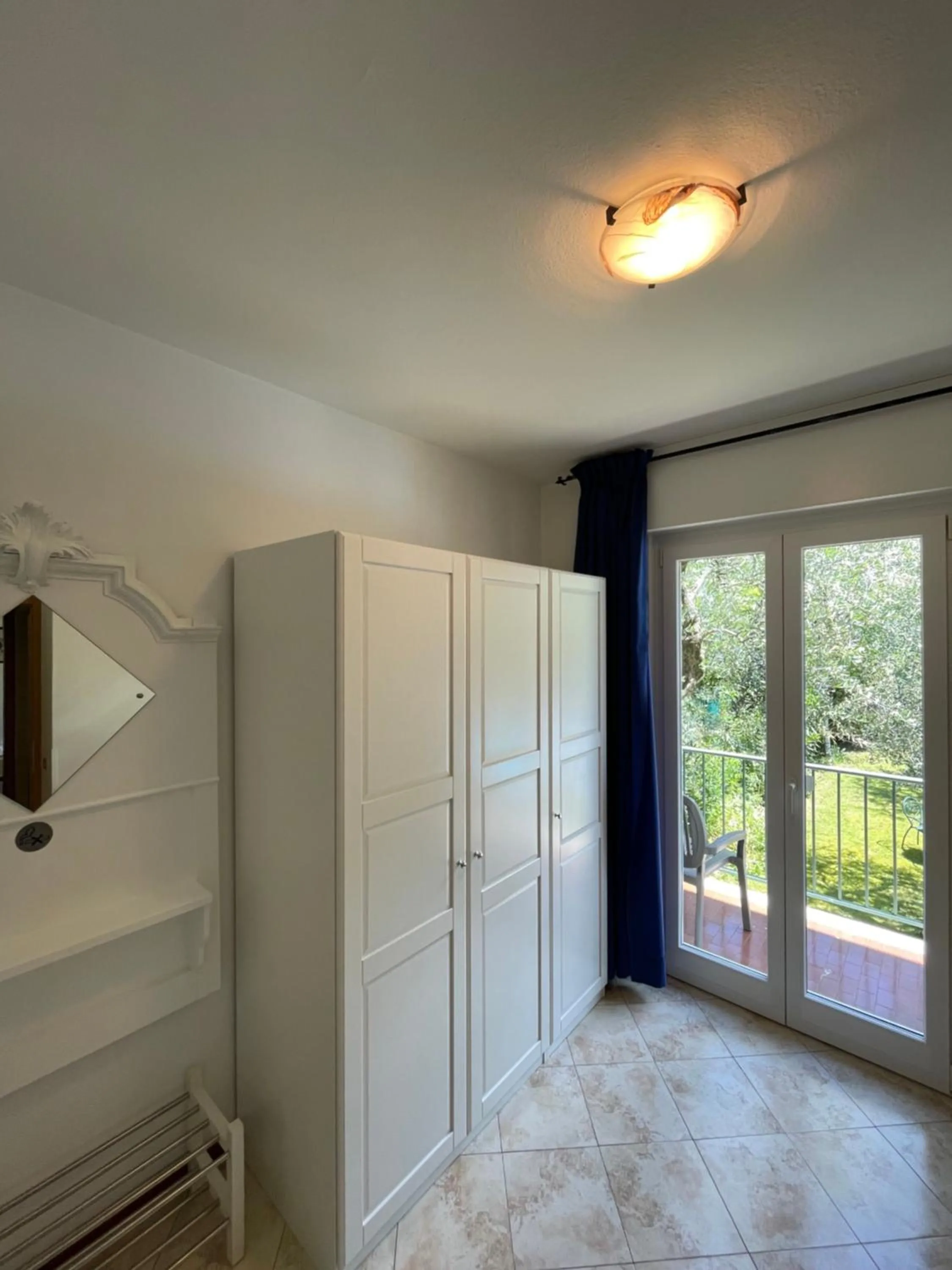 wardrobe in Hotel Casa Popi