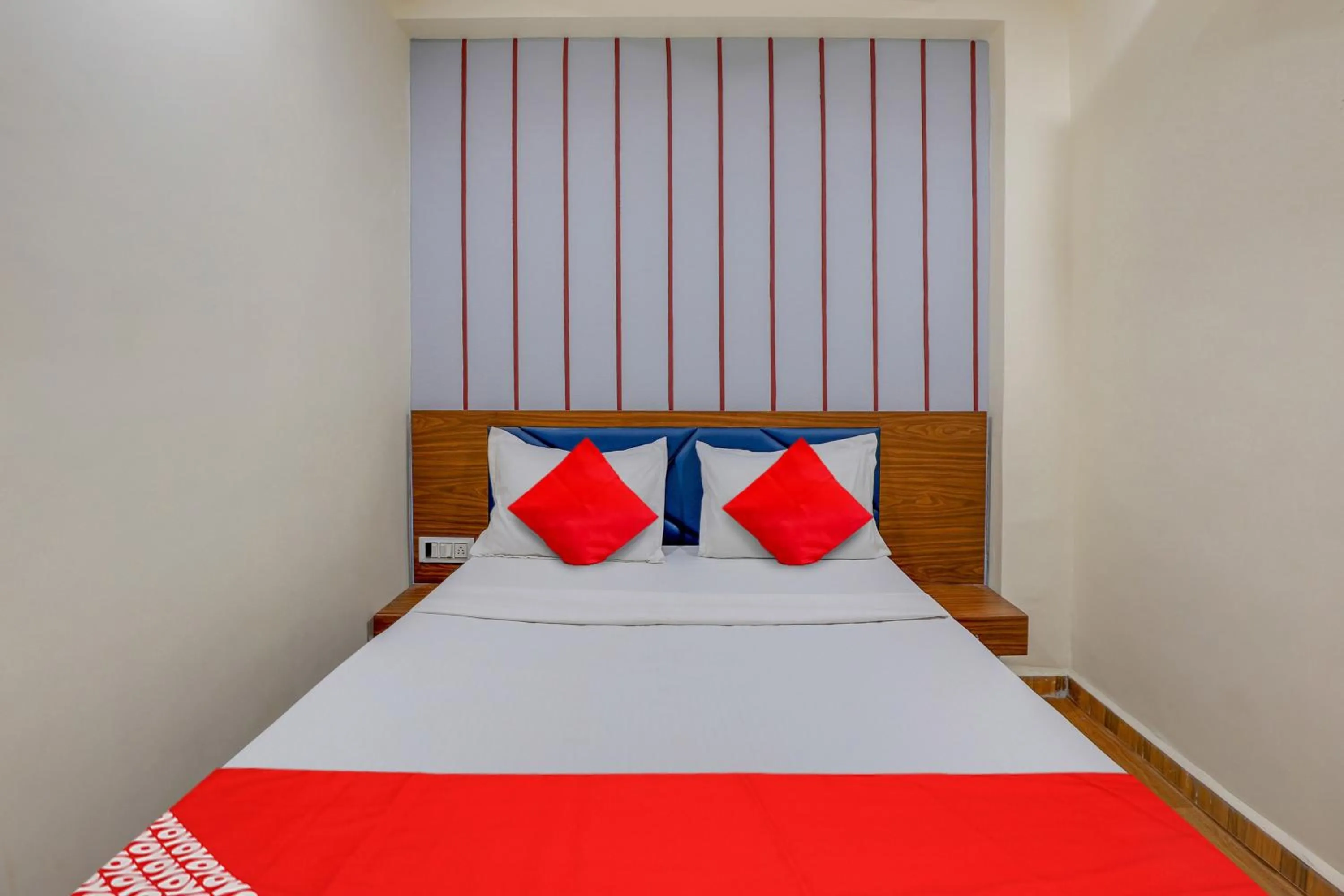 Bedroom, Bed in Hotel O Lotus