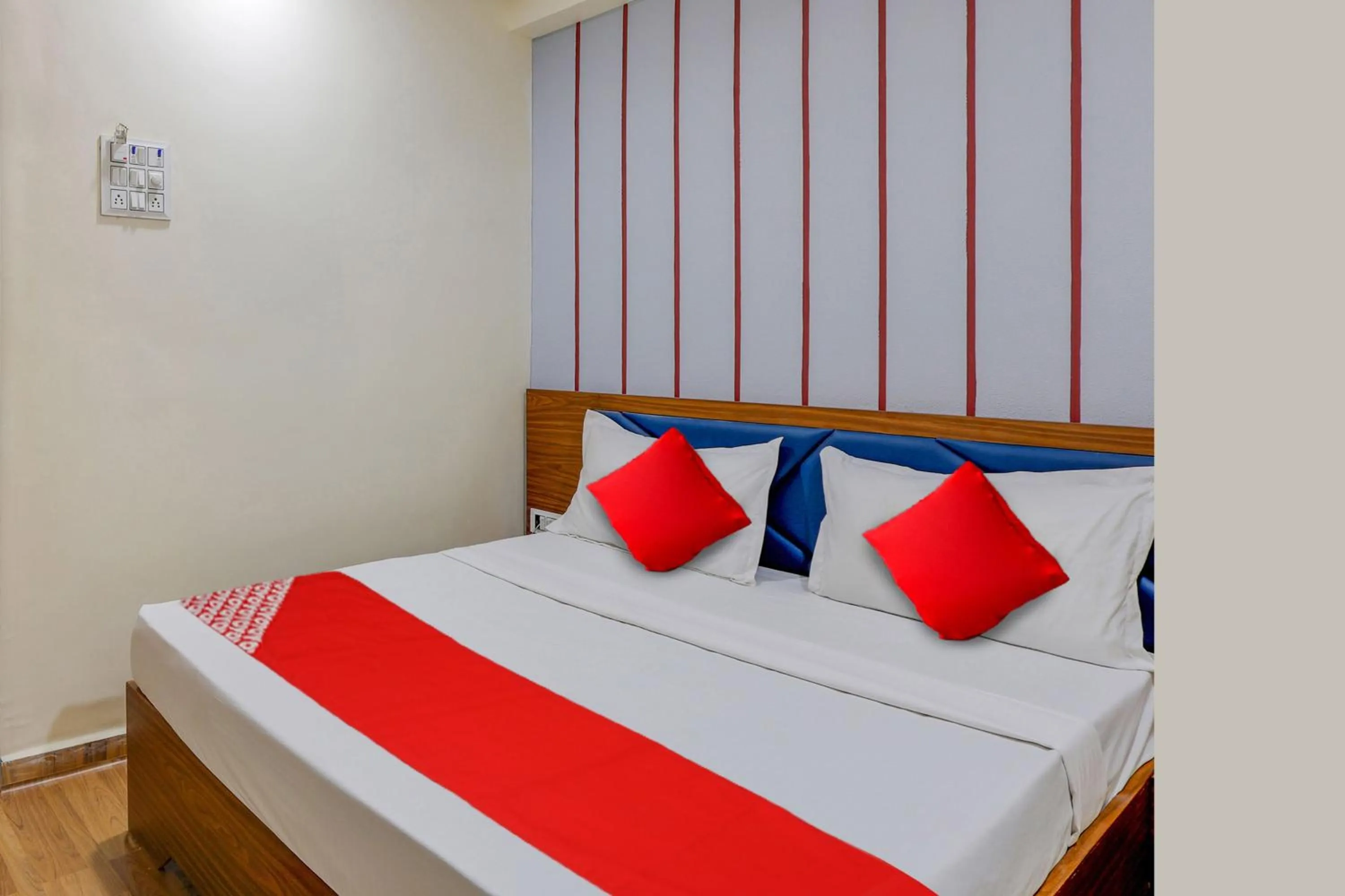 Bedroom, Bed in Hotel O Lotus