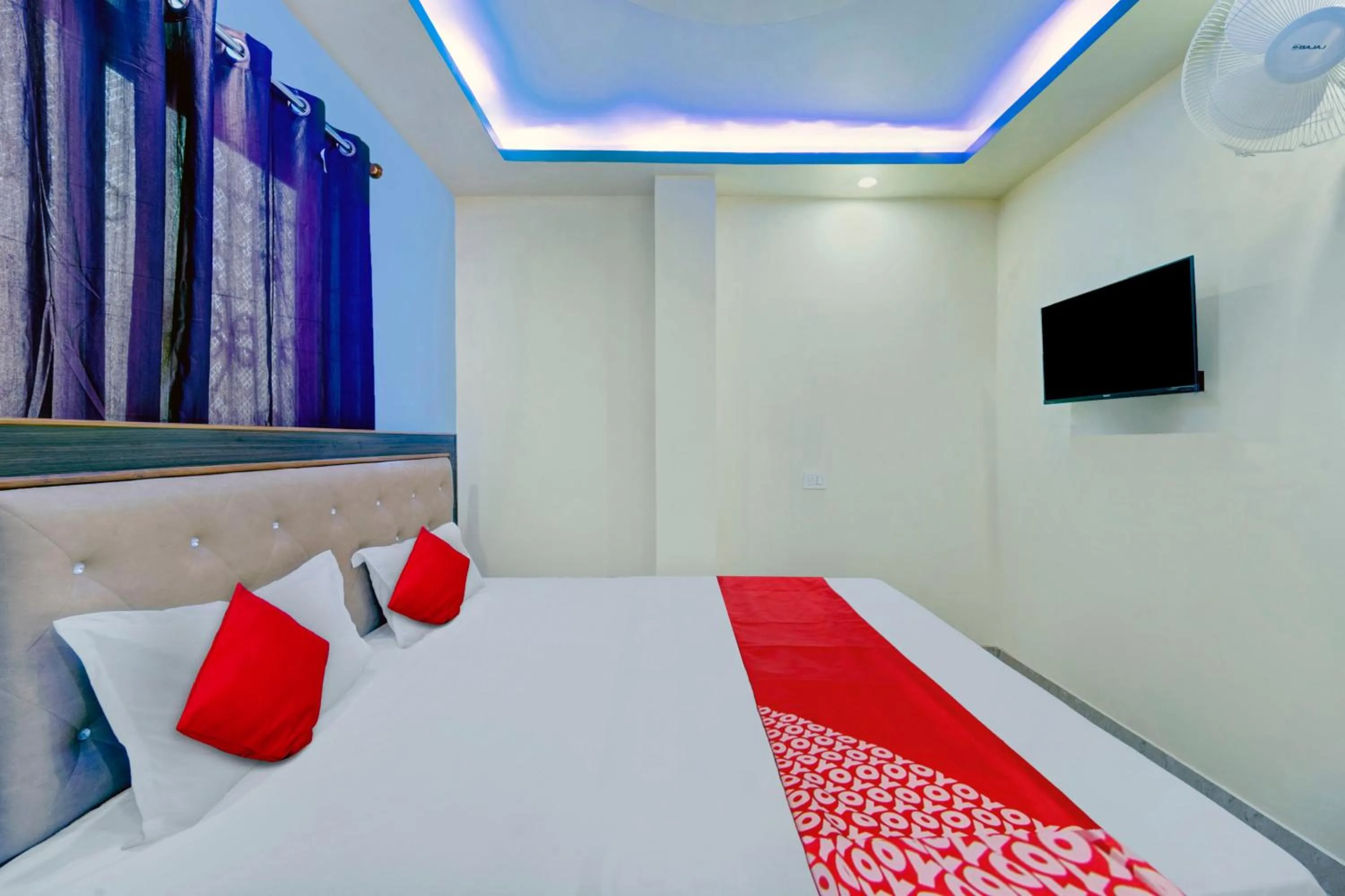 Bedroom, Bed in Hotel O Savera