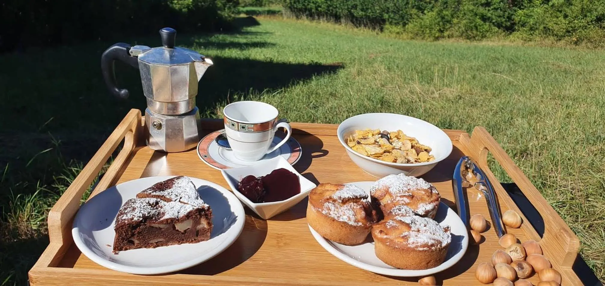 Breakfast in Tolasudolsa Rooms, Breakfast & Mountain Bike