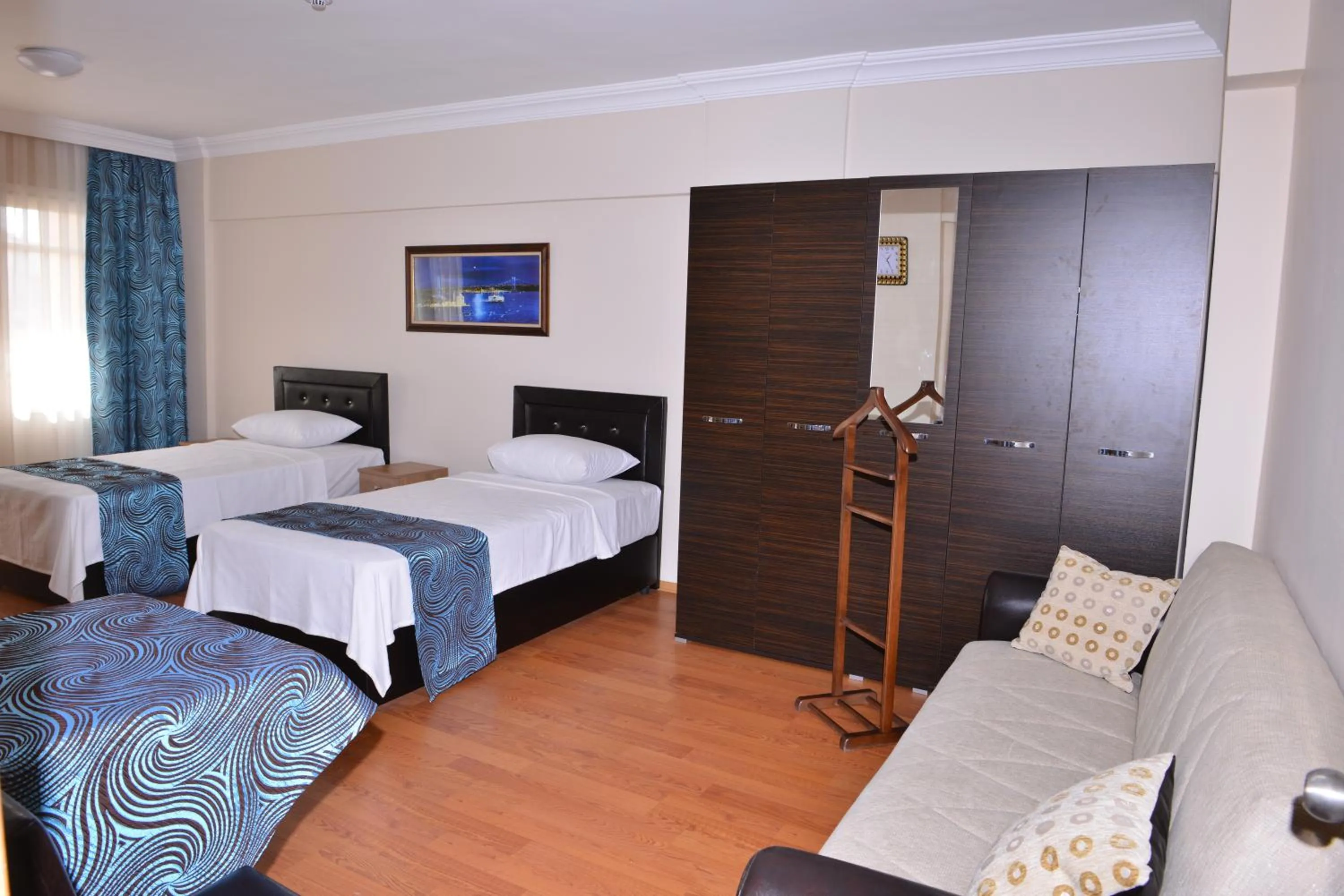 Photo of the whole room, Bed in Emsa Otel Maltepedeki Eviniz