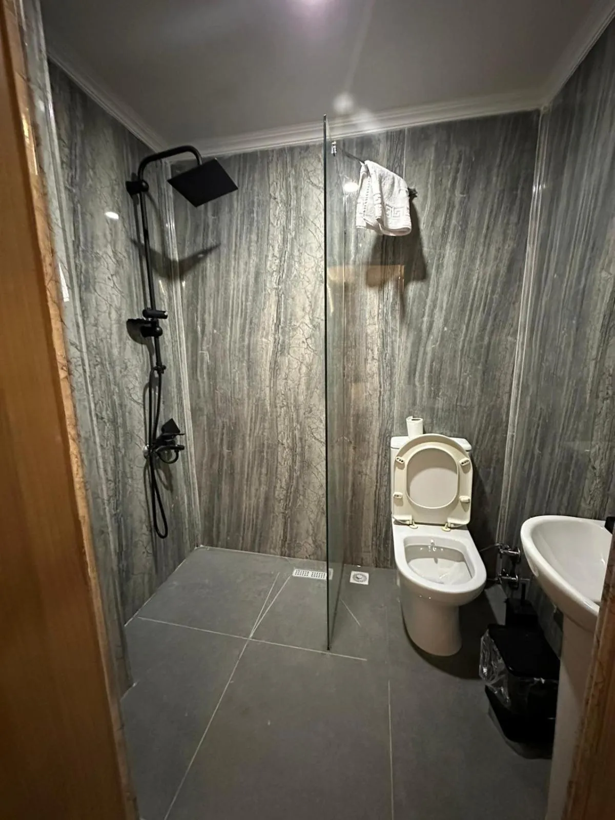 Emsa Otel Maltepedeki Eviniz