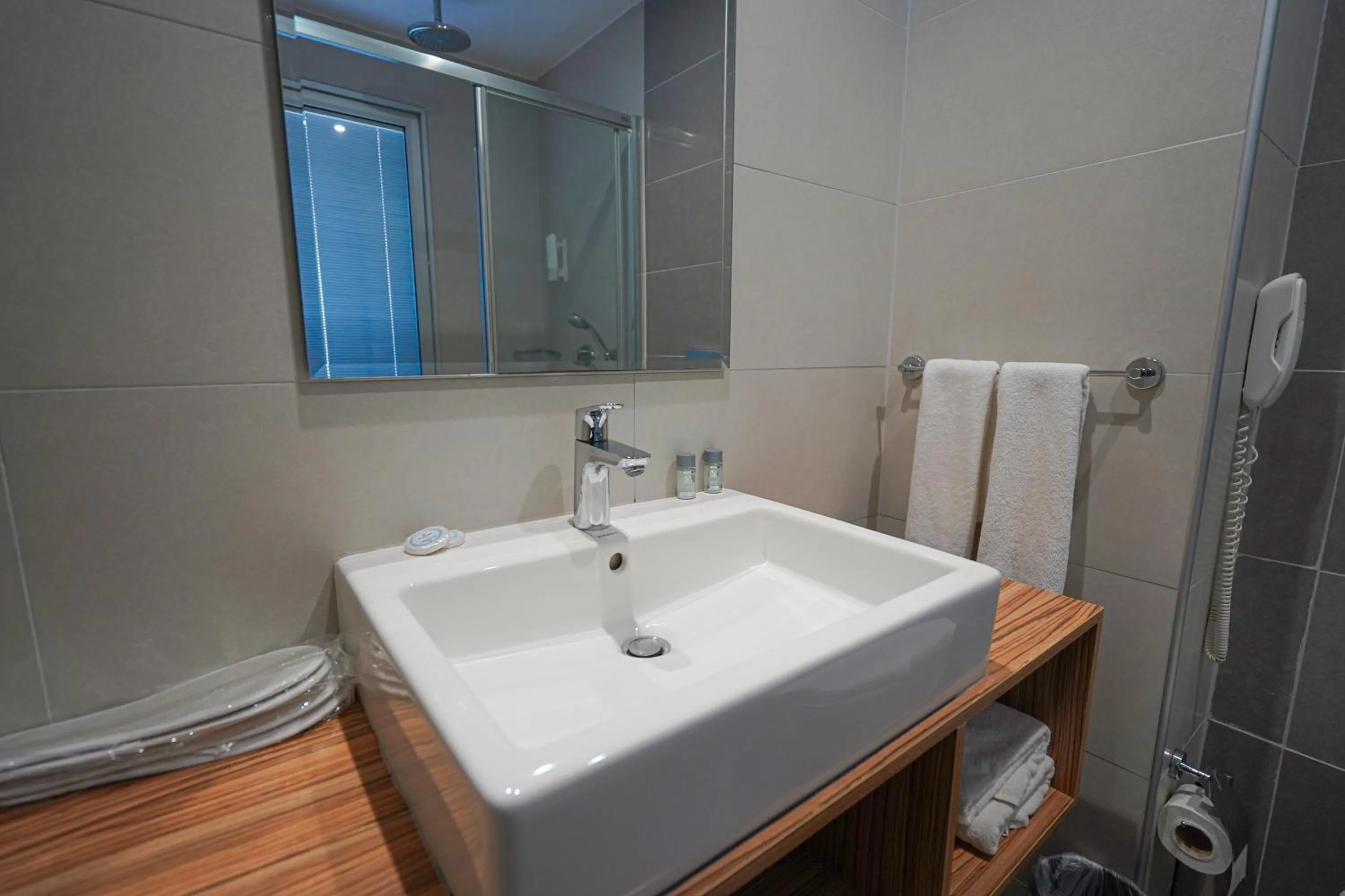 Bathroom in Begonville Beach Hotel - Adult Only