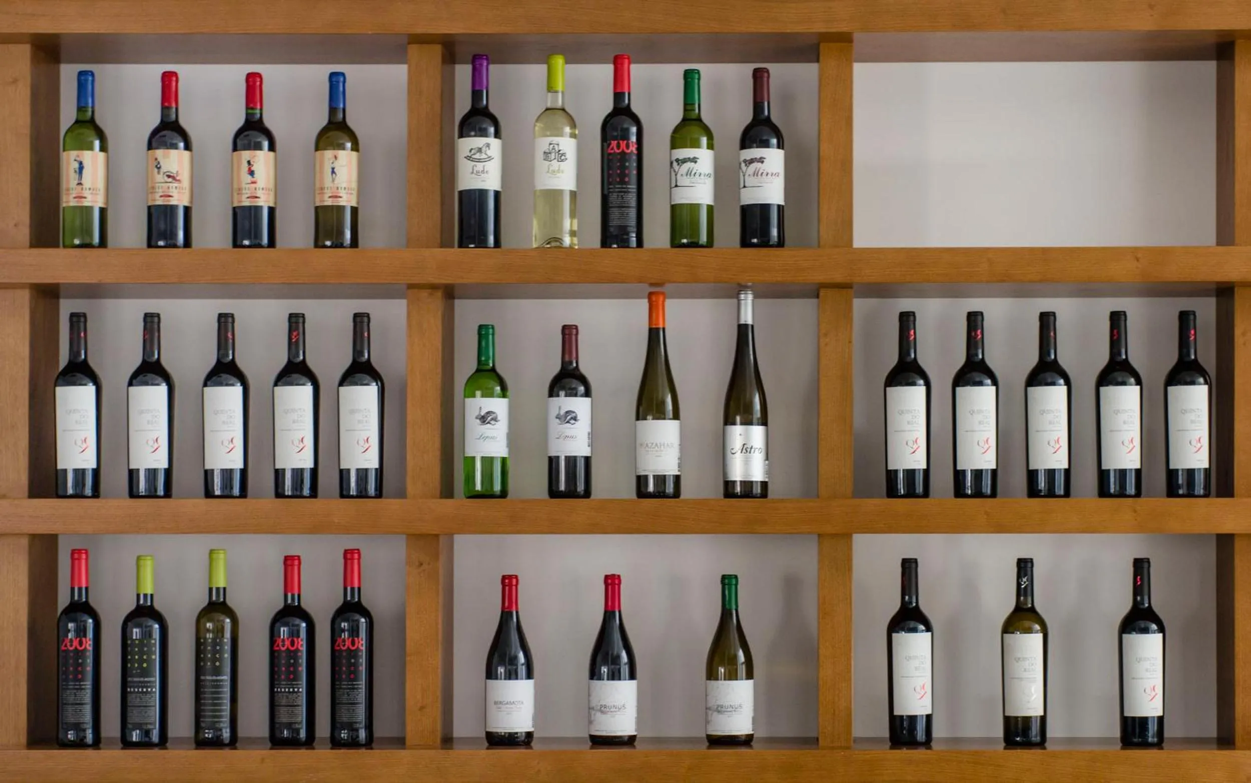 Restaurant/places to eat in Boticas Hotel Art & SPA