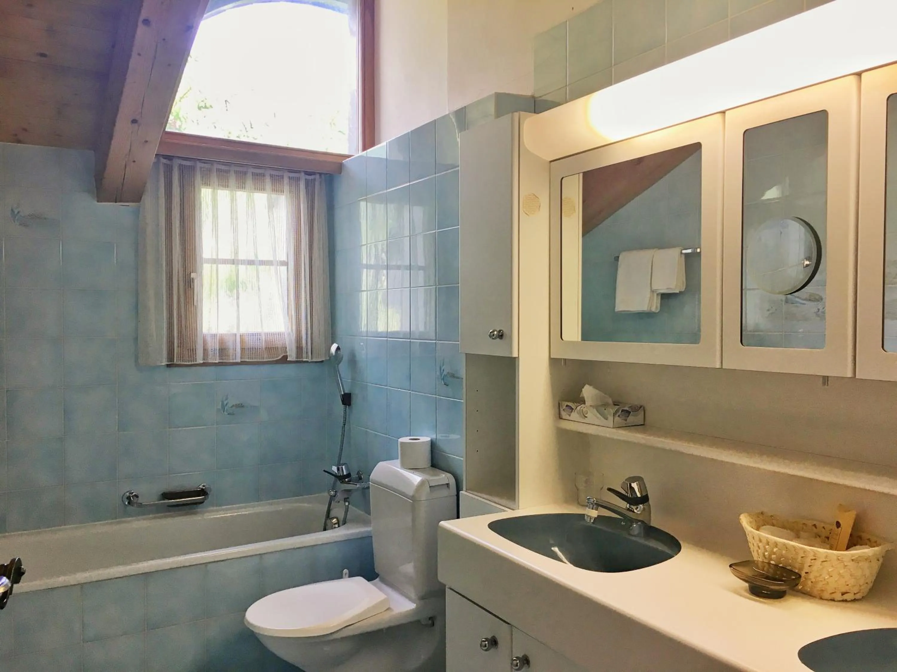 Photo of the whole room in Hotel Saluver