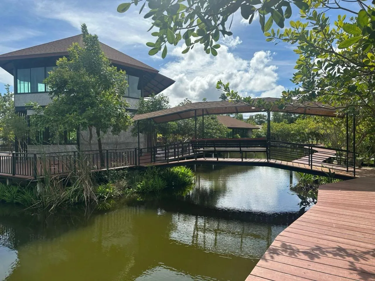 Property building in The Beatles Lagoon