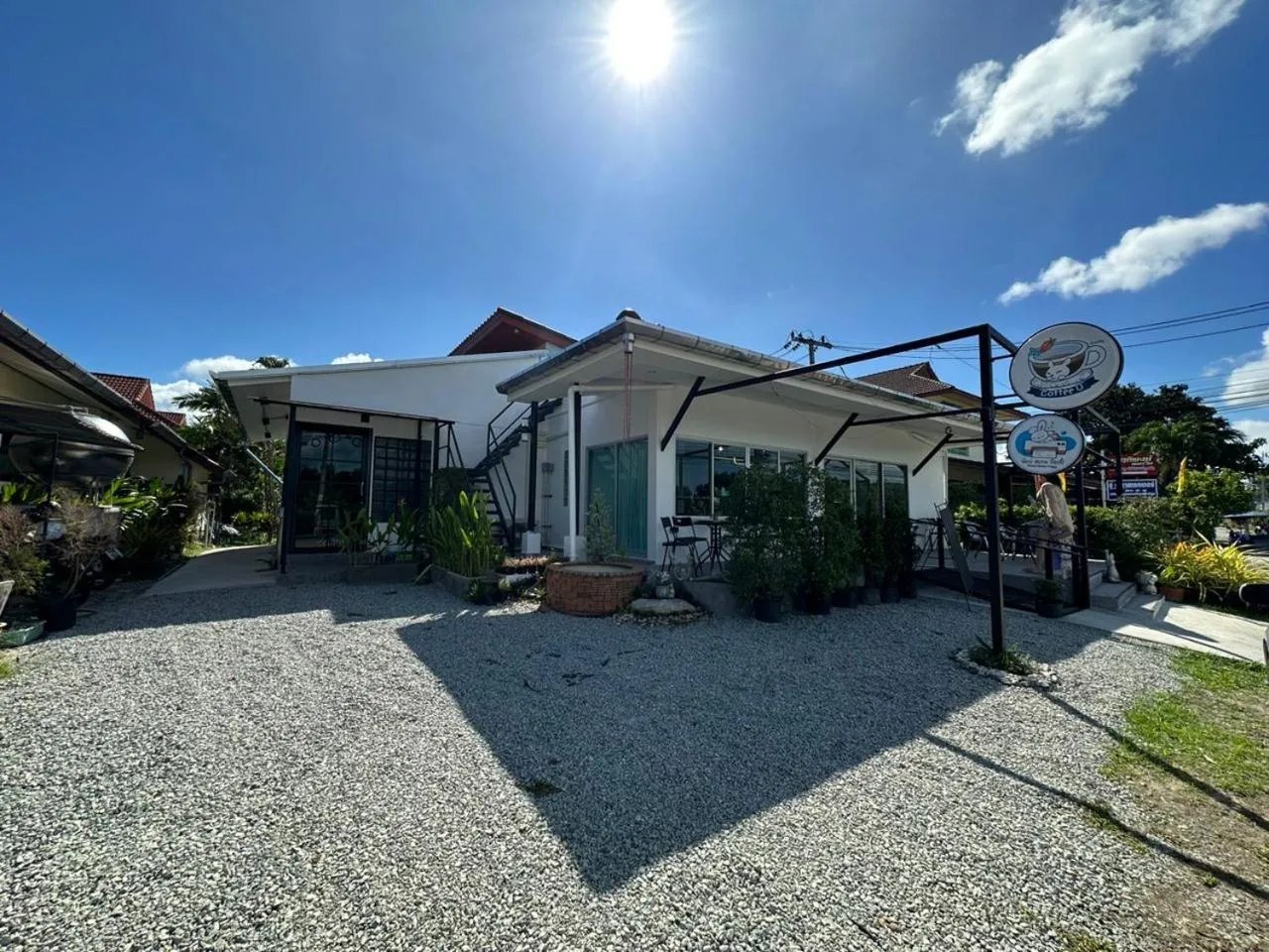 Logo/Certificate/Sign in The Beatles Lagoon