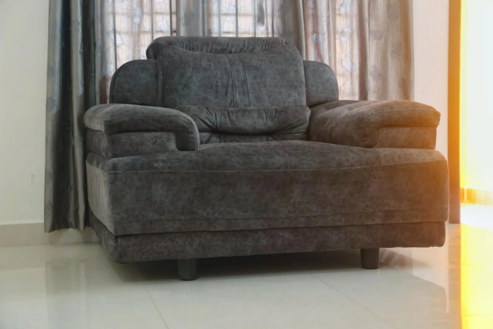 Living room in CM Stays Service Apartment - Near Chennai Airport - Pallavaram