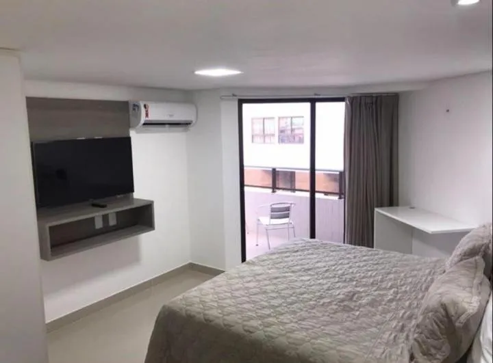 Bed in Gold Flat Cabo Branco