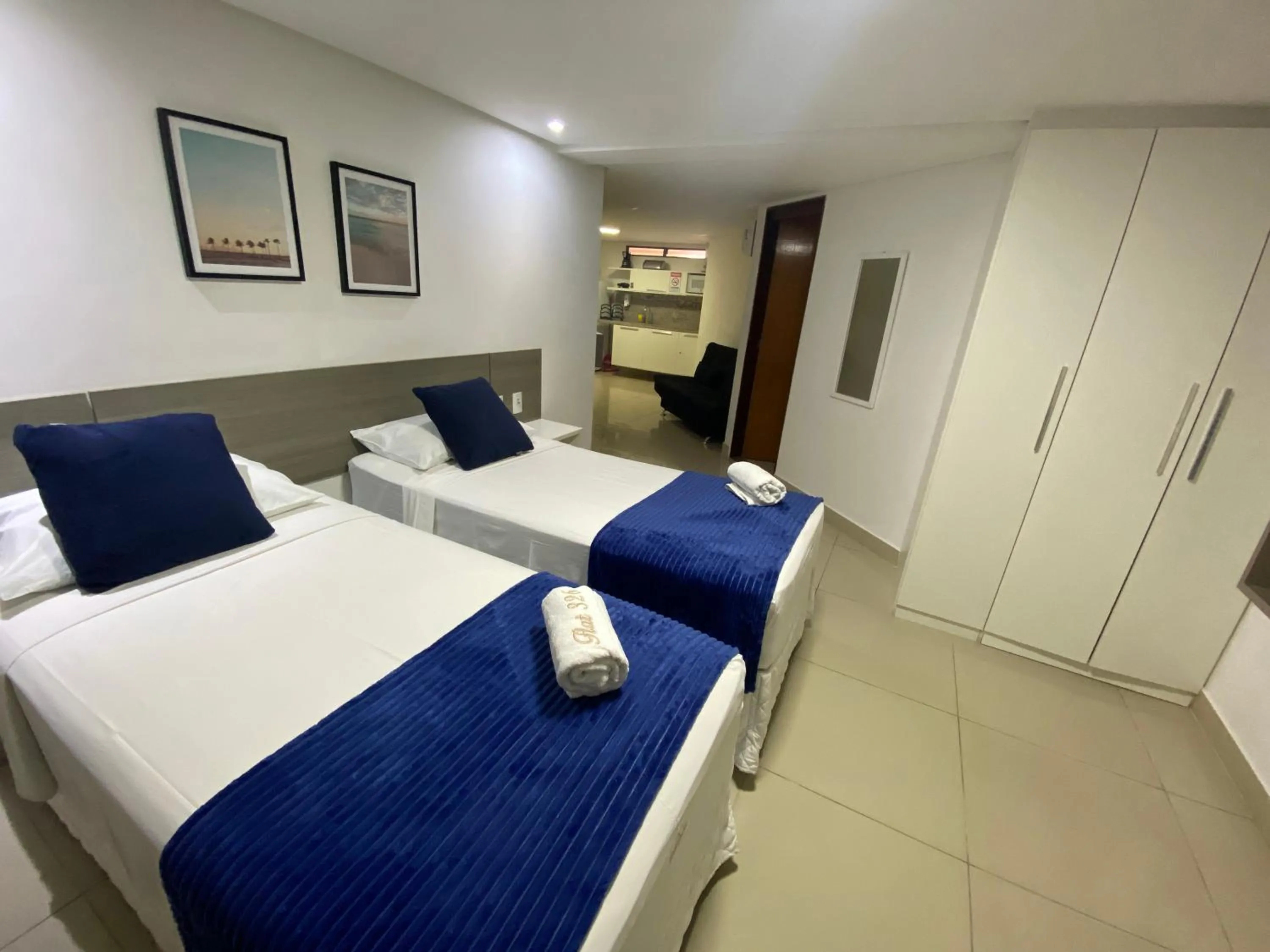 Bed in Gold Flat Cabo Branco