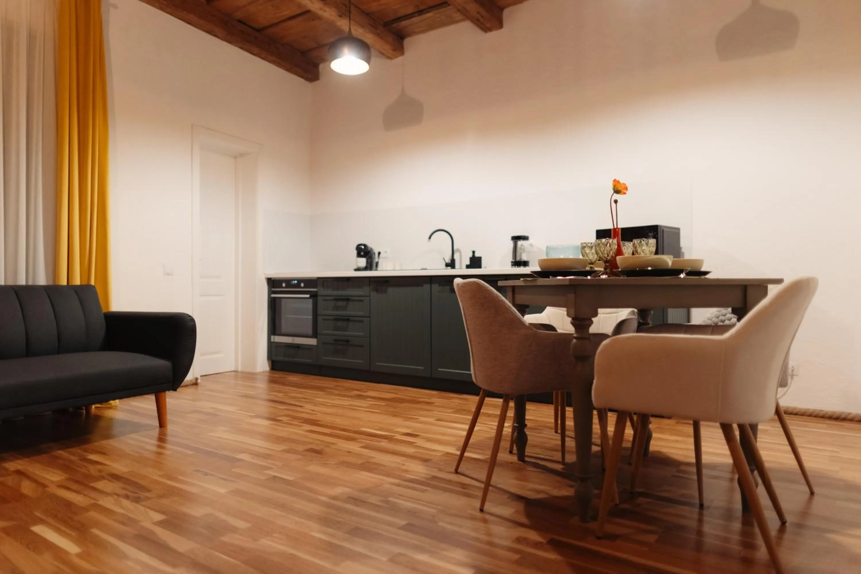 Dining area in Casa 1901