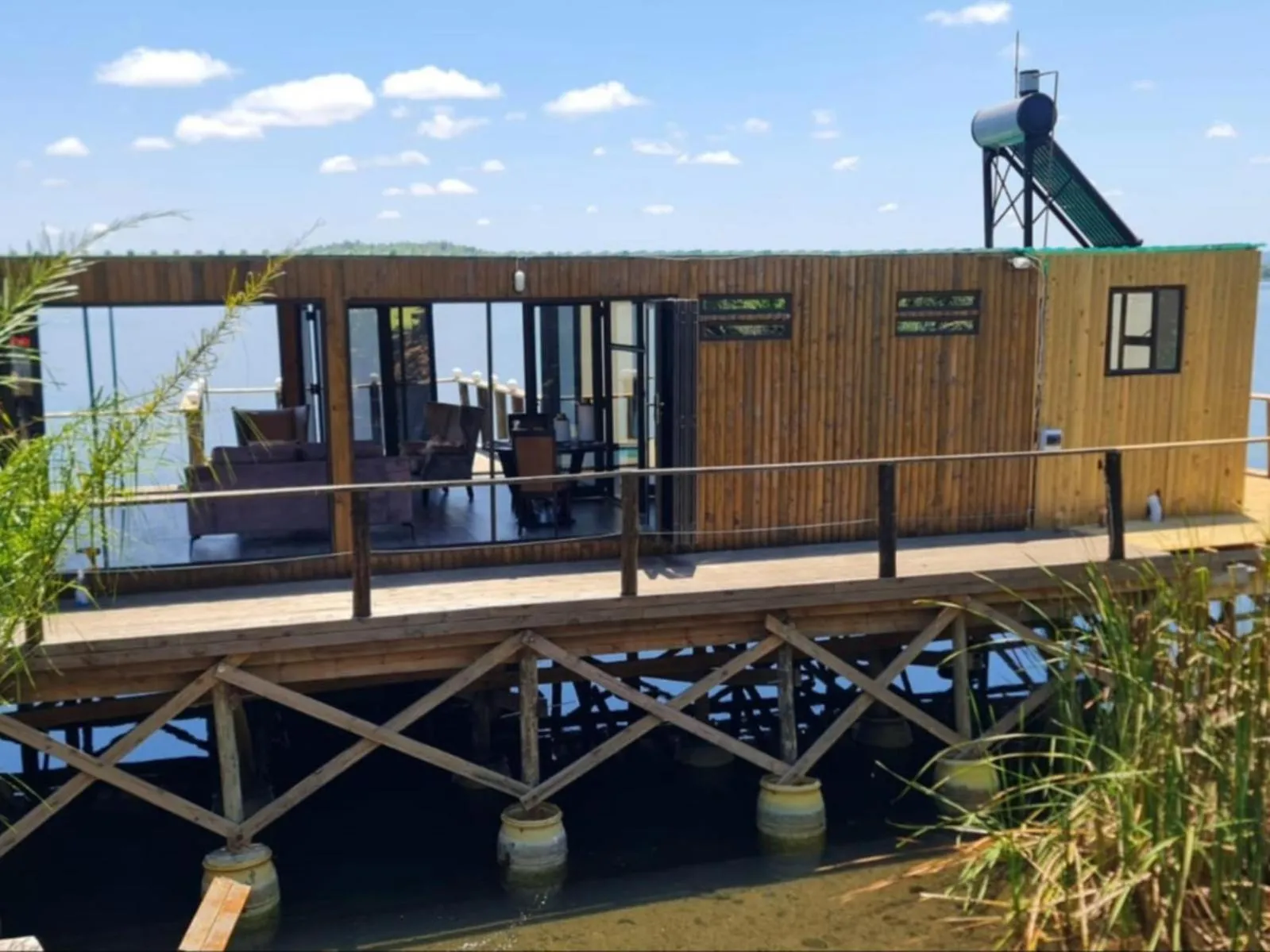 Luxury Suite in Tshifaro Gardens
