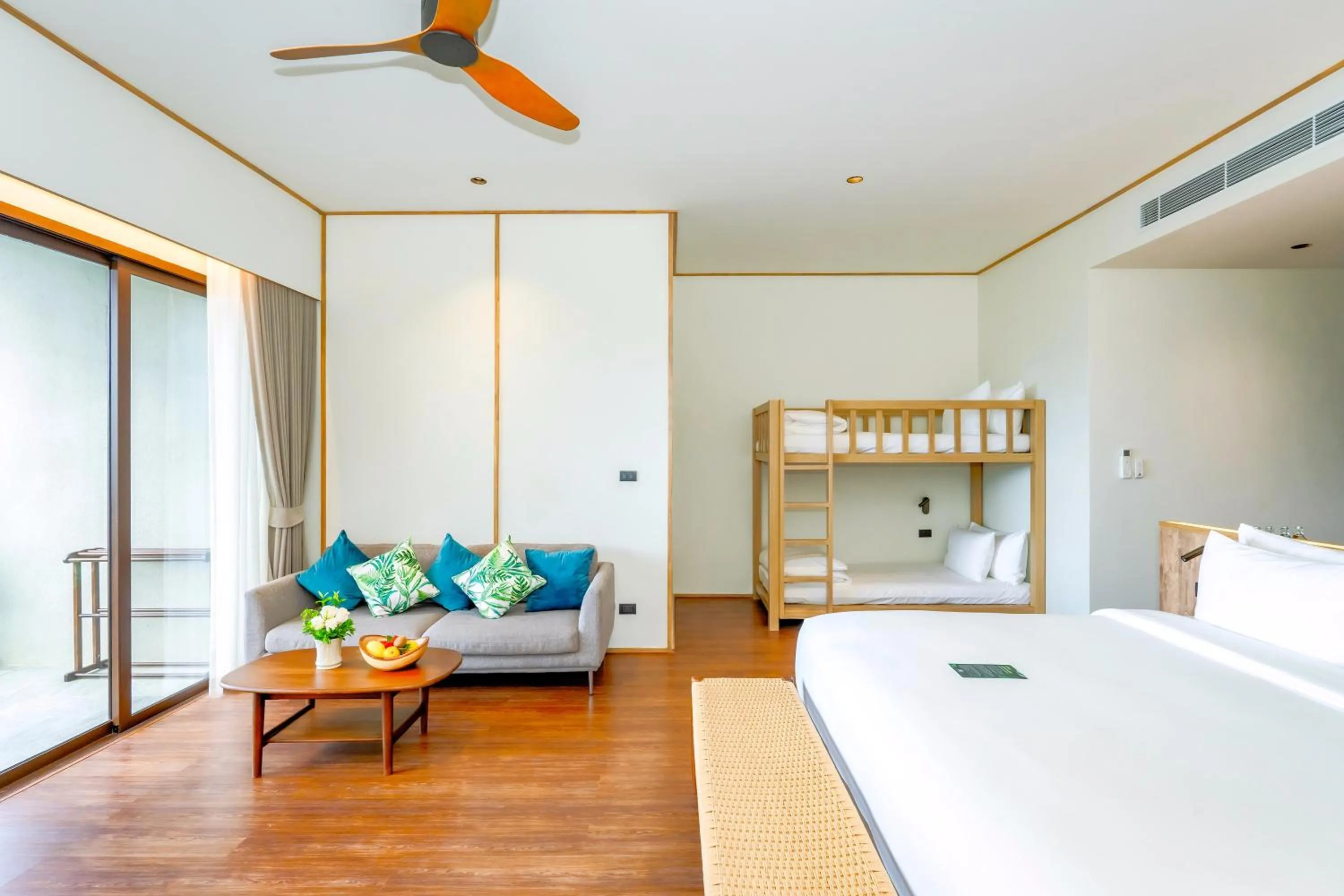 Bed in Beyond Skywalk Nangshi