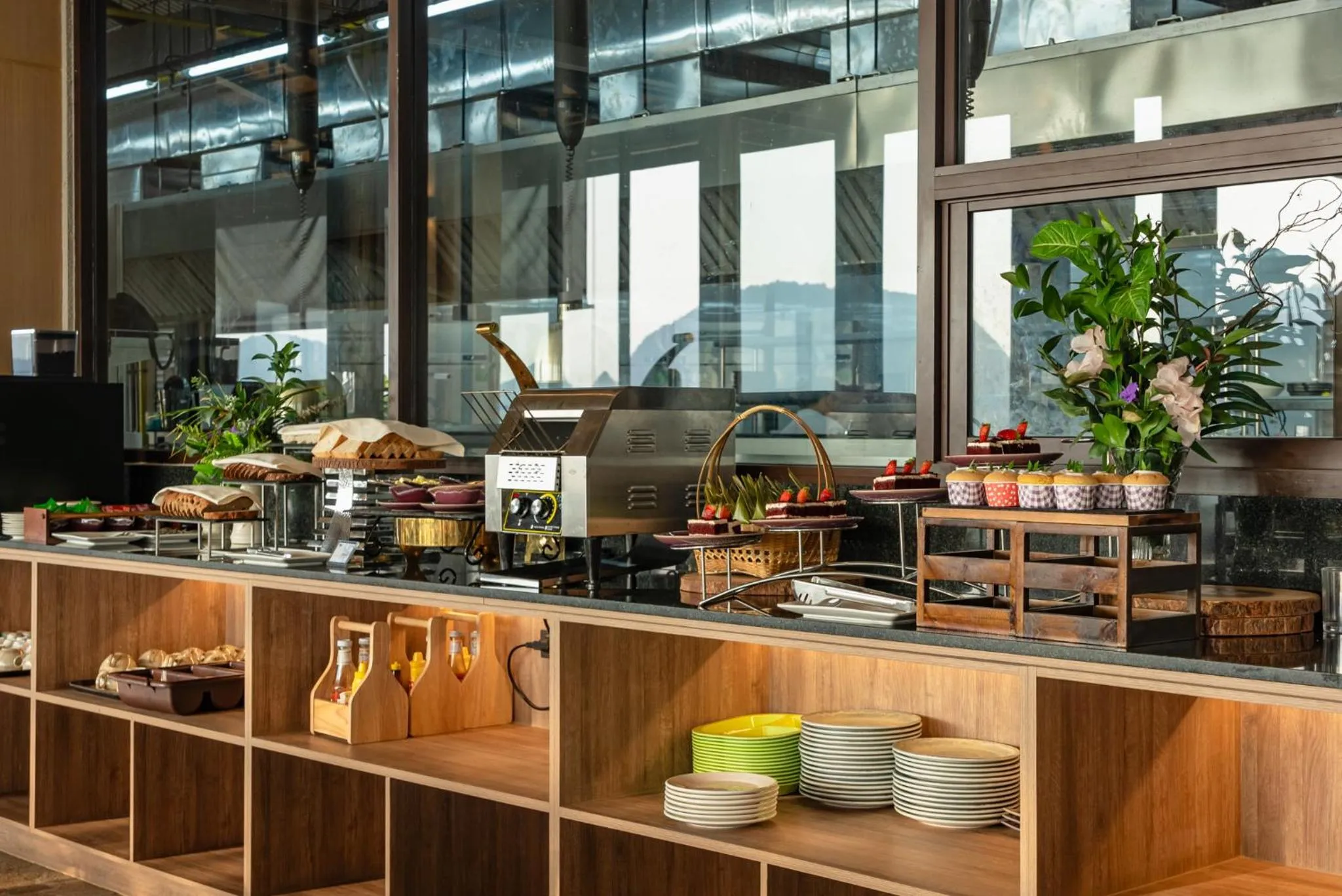 Restaurant/places to eat in Beyond Skywalk Nangshi